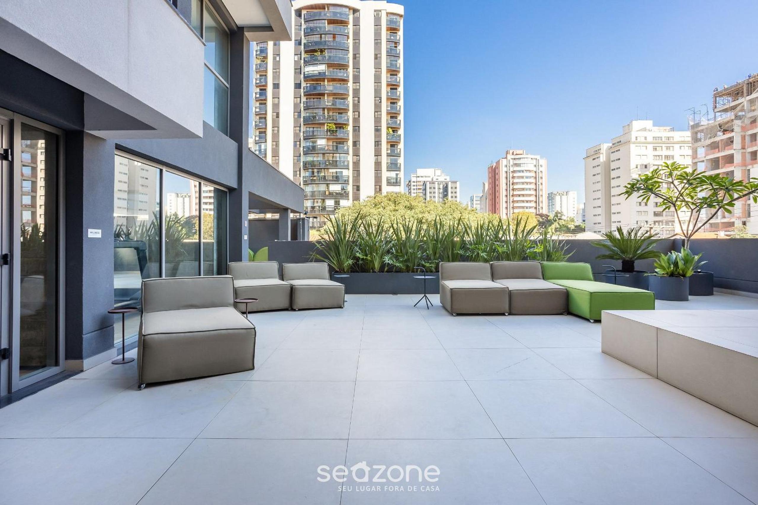 Studio w/ balcony and 290m from the subway OLN1702