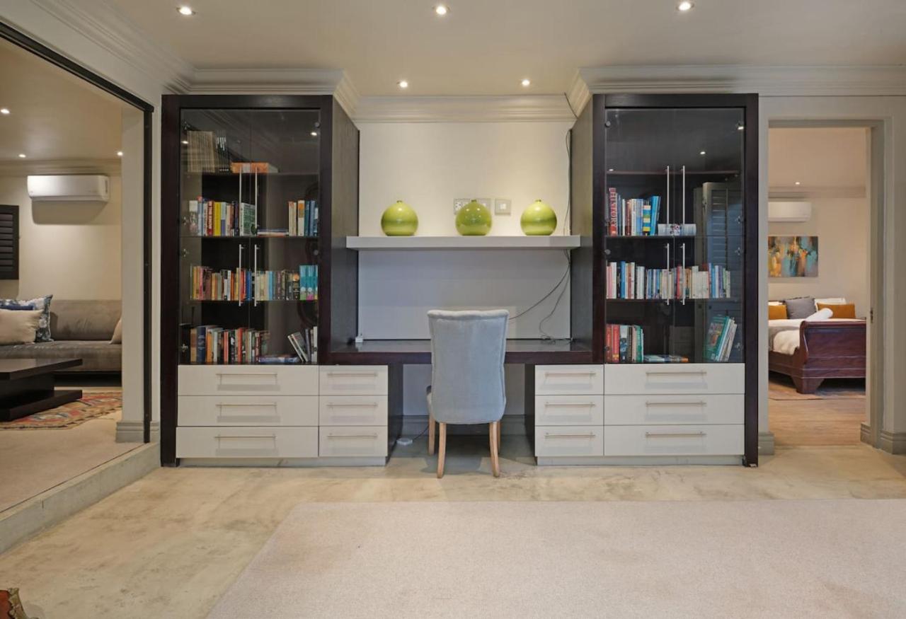 Fresnaye Ocean and Mountain Views Back Up Power