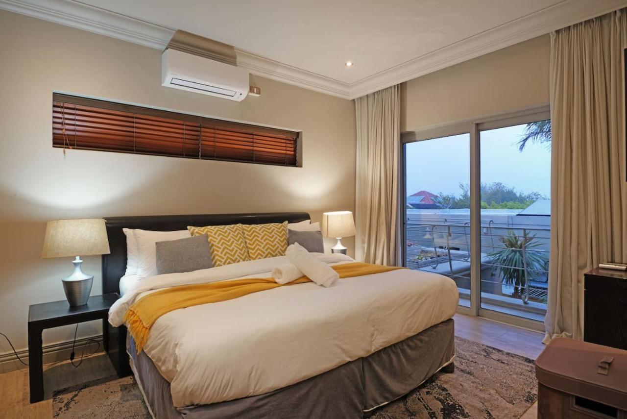 Fresnaye Ocean and Mountain Views Back Up Power