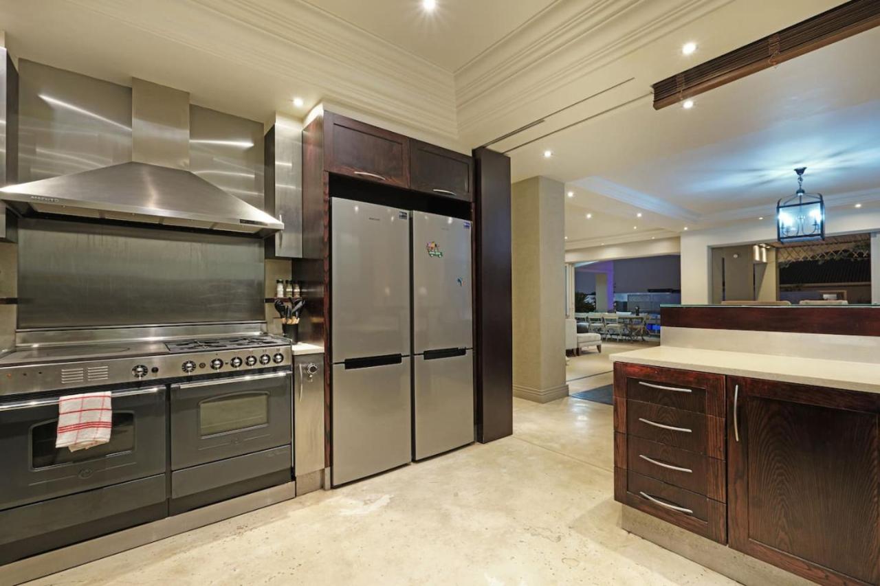 Fresnaye Ocean and Mountain Views Back Up Power