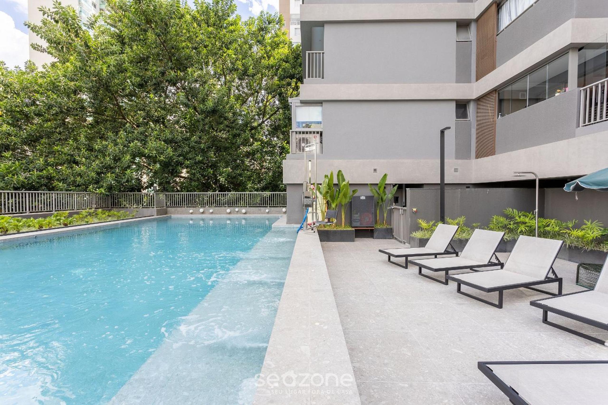 Zen Studio w/panoramic view of São Paulo ONJ2612