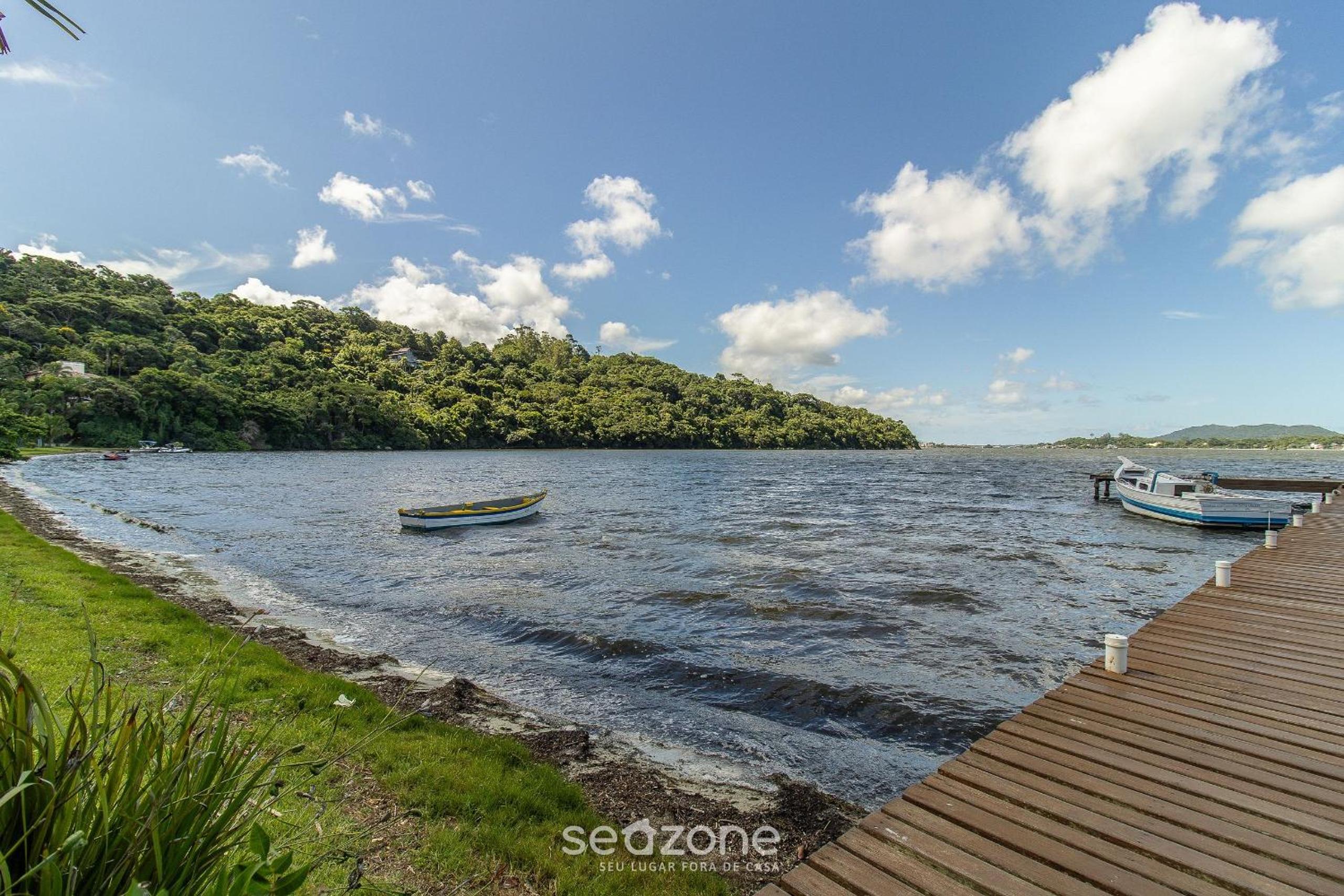 Apartamento na Lagoa da Conceição PLG0012