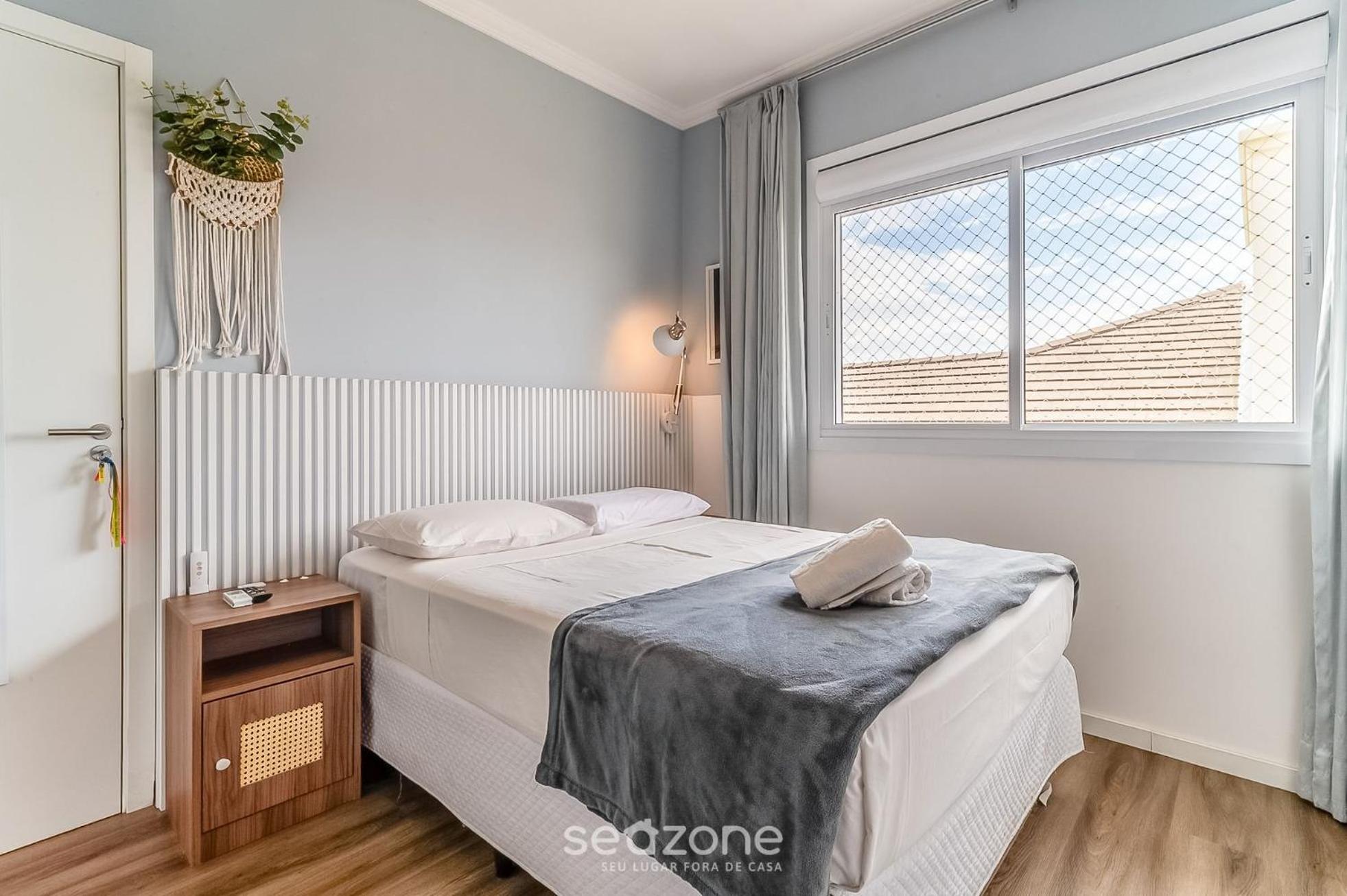 Apt w/ gourmet balcony 800m from the beach CBE0201