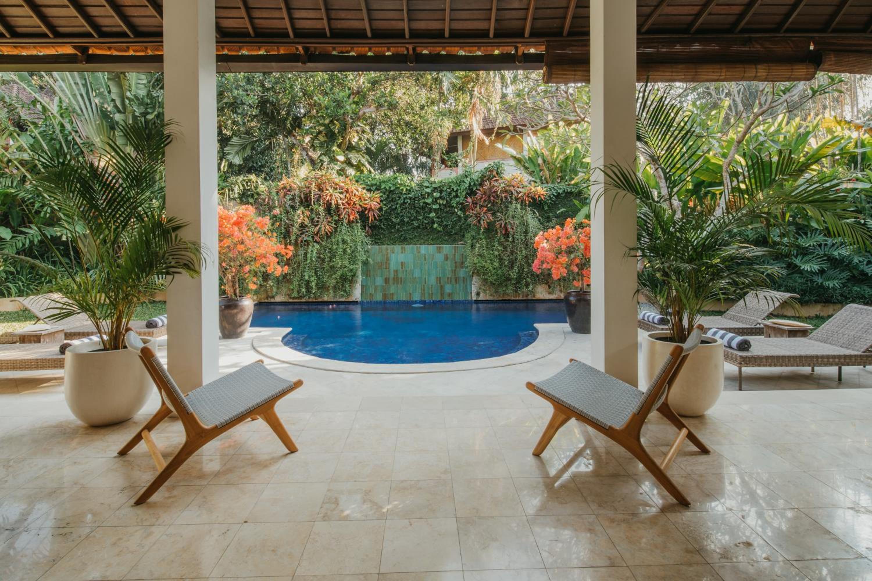 Villa Delapan Seminyak