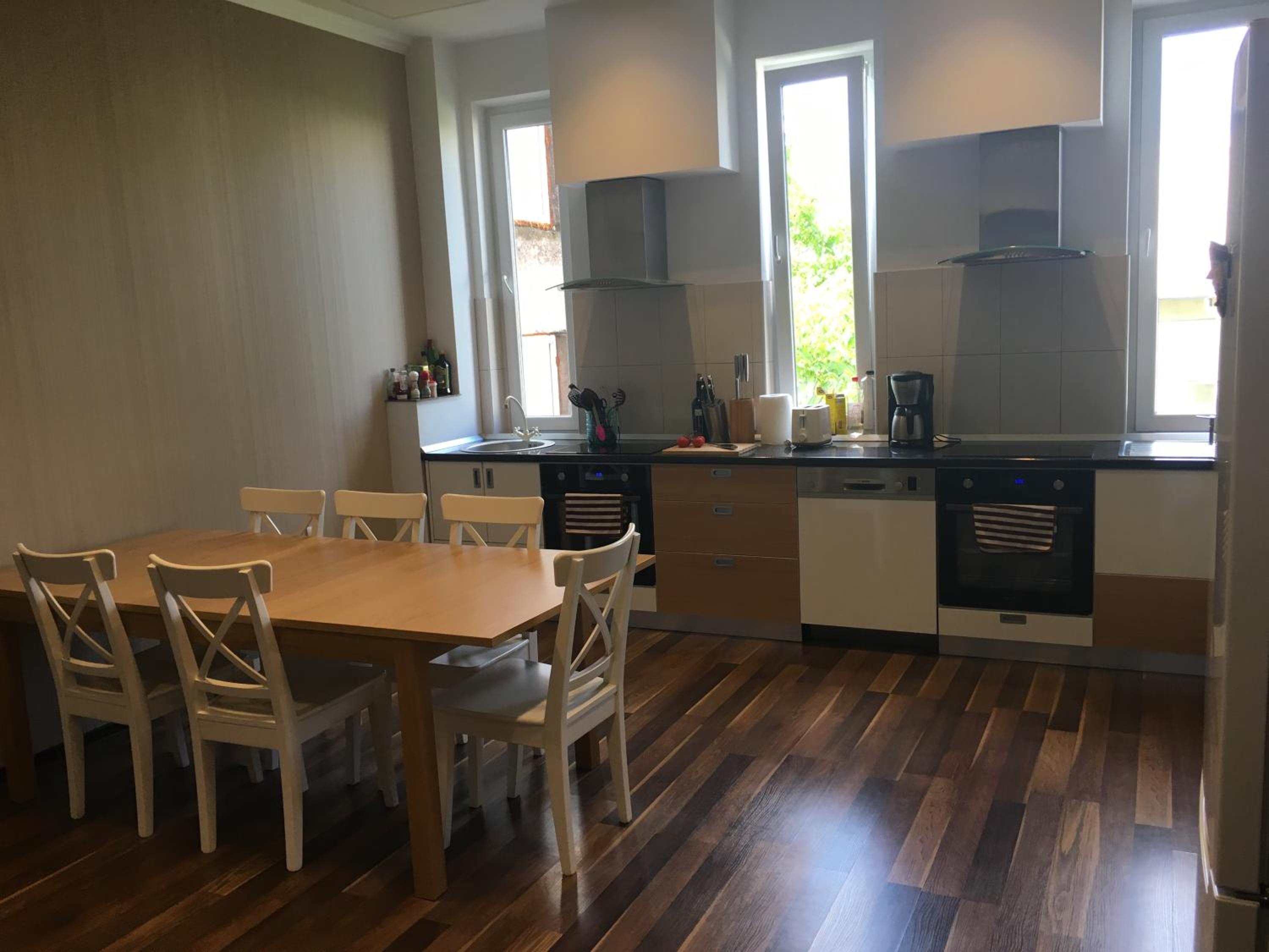 GIA Suites