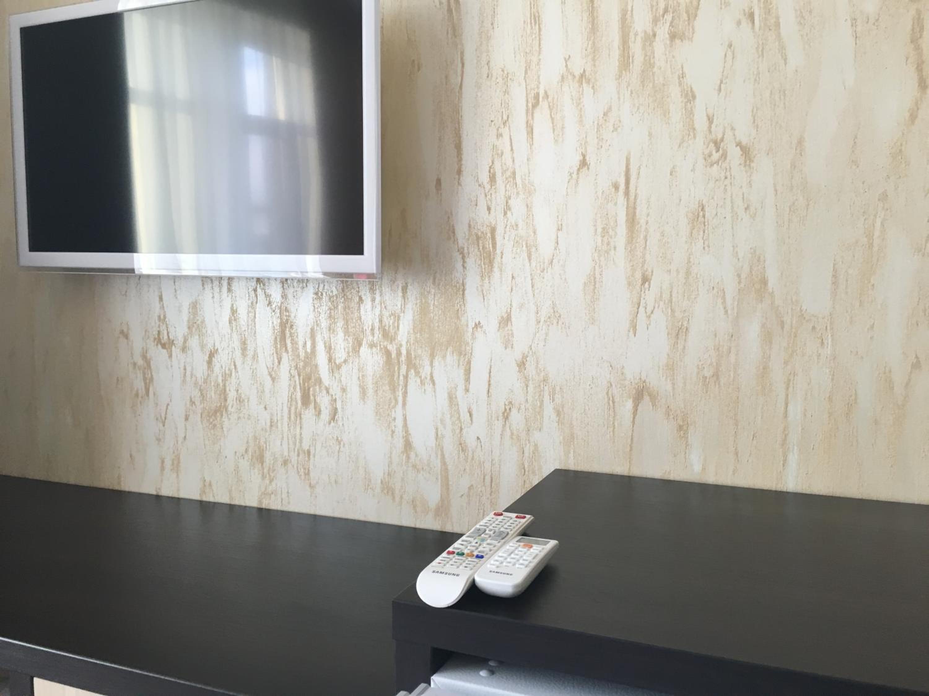 GIA Suites
