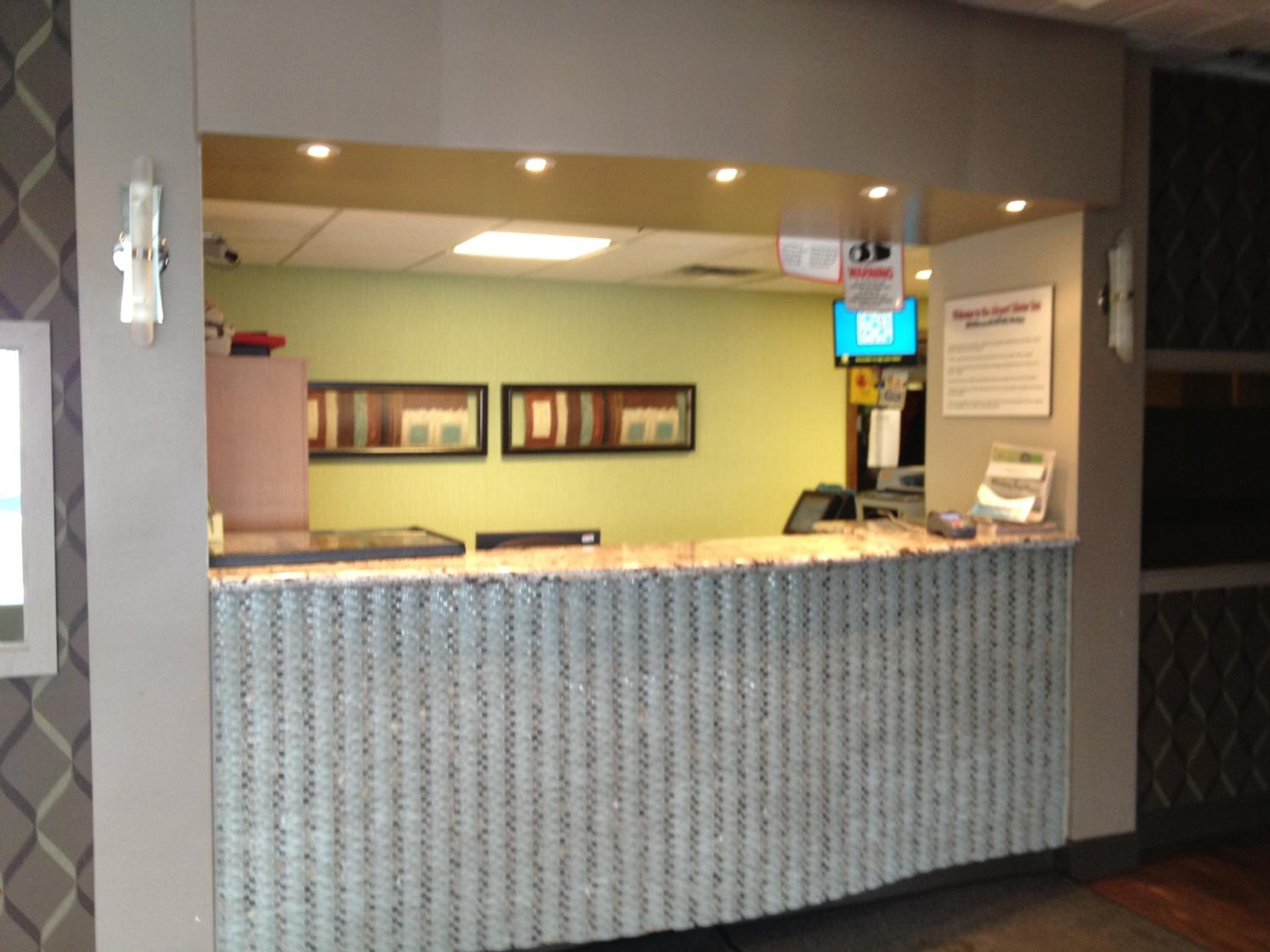 Airport Motor Inn