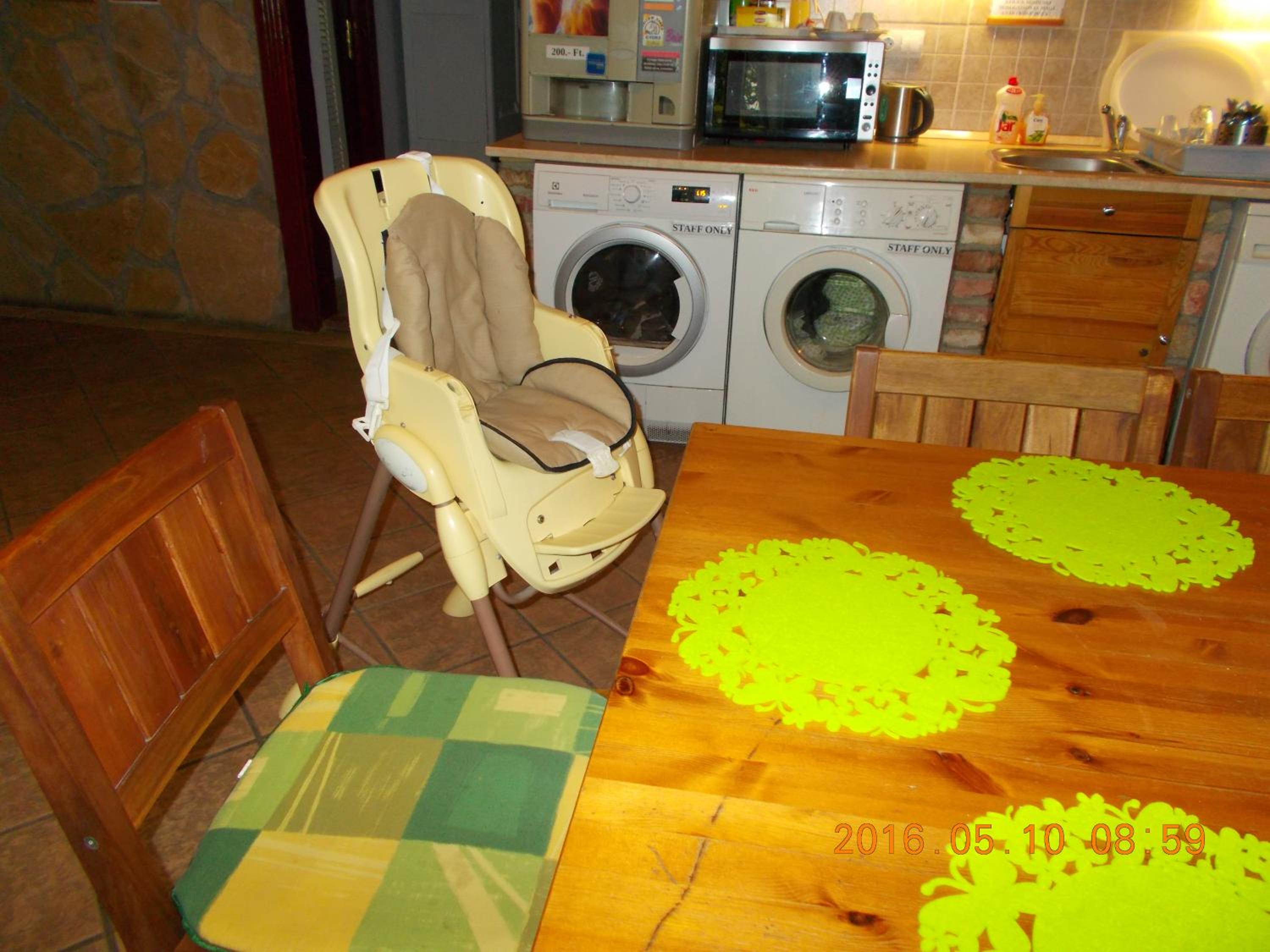 Hungaria Guesthouse view 4