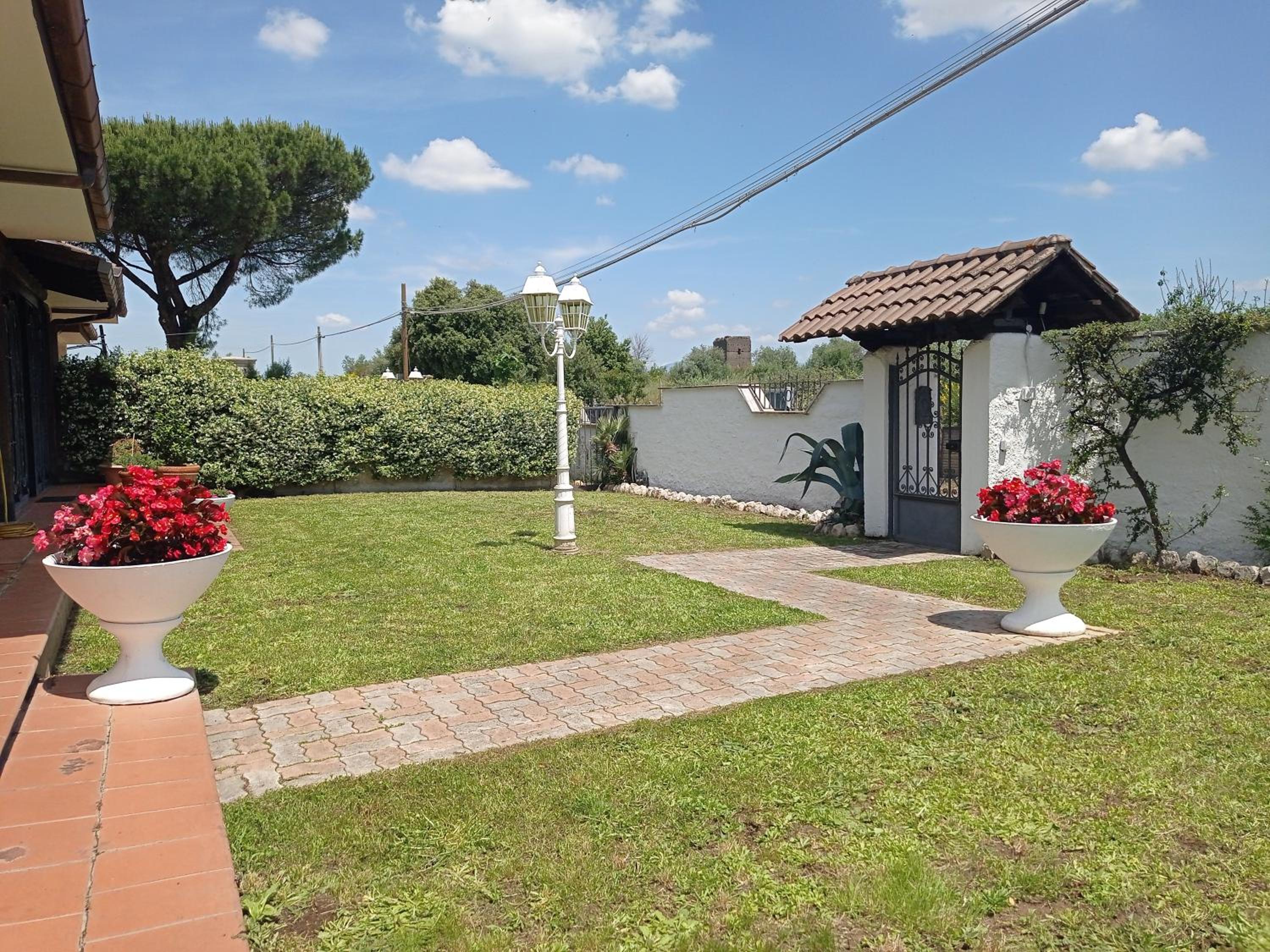 Villa Civetta tra Roma e i Castelli Romani
