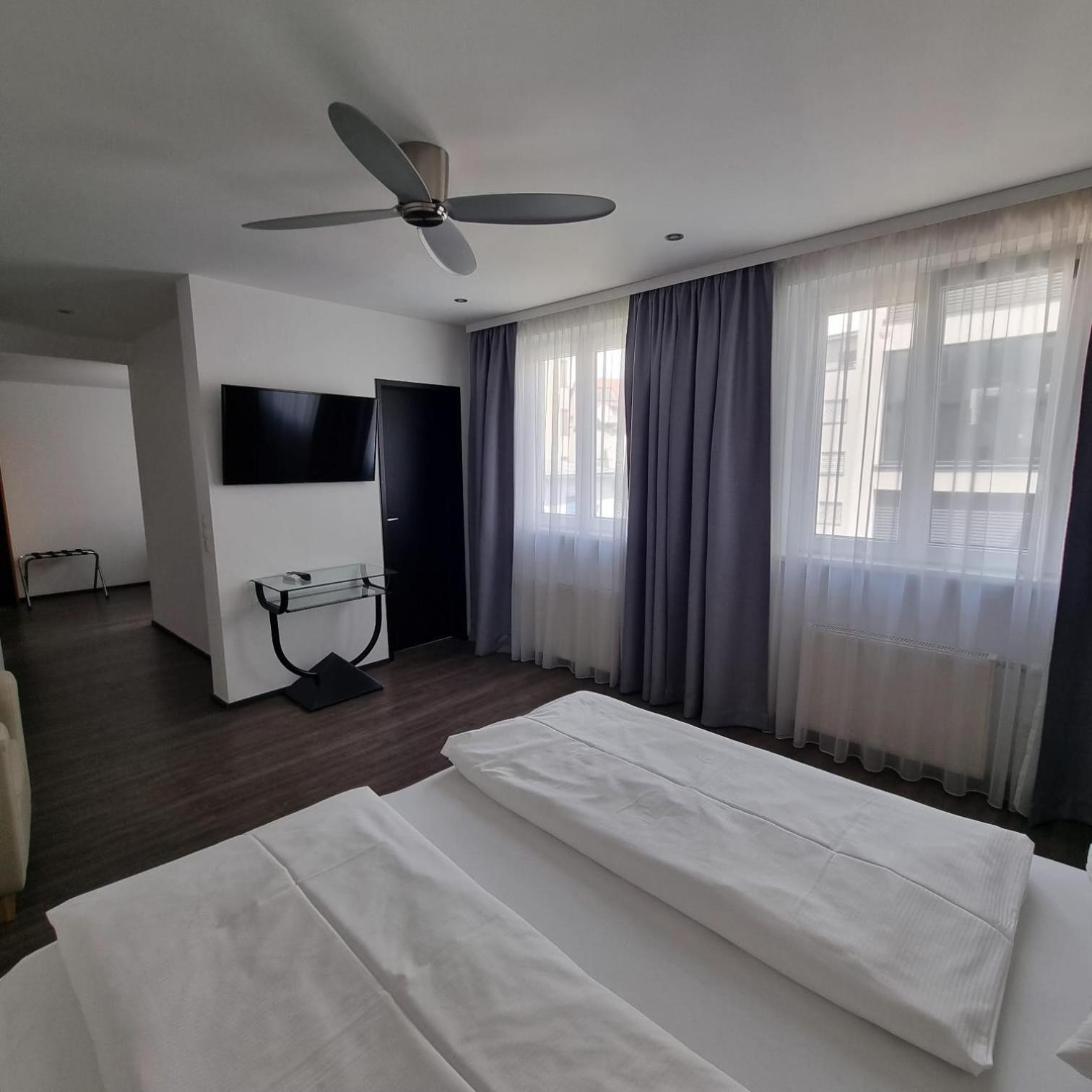 Hotel Central, photo 85