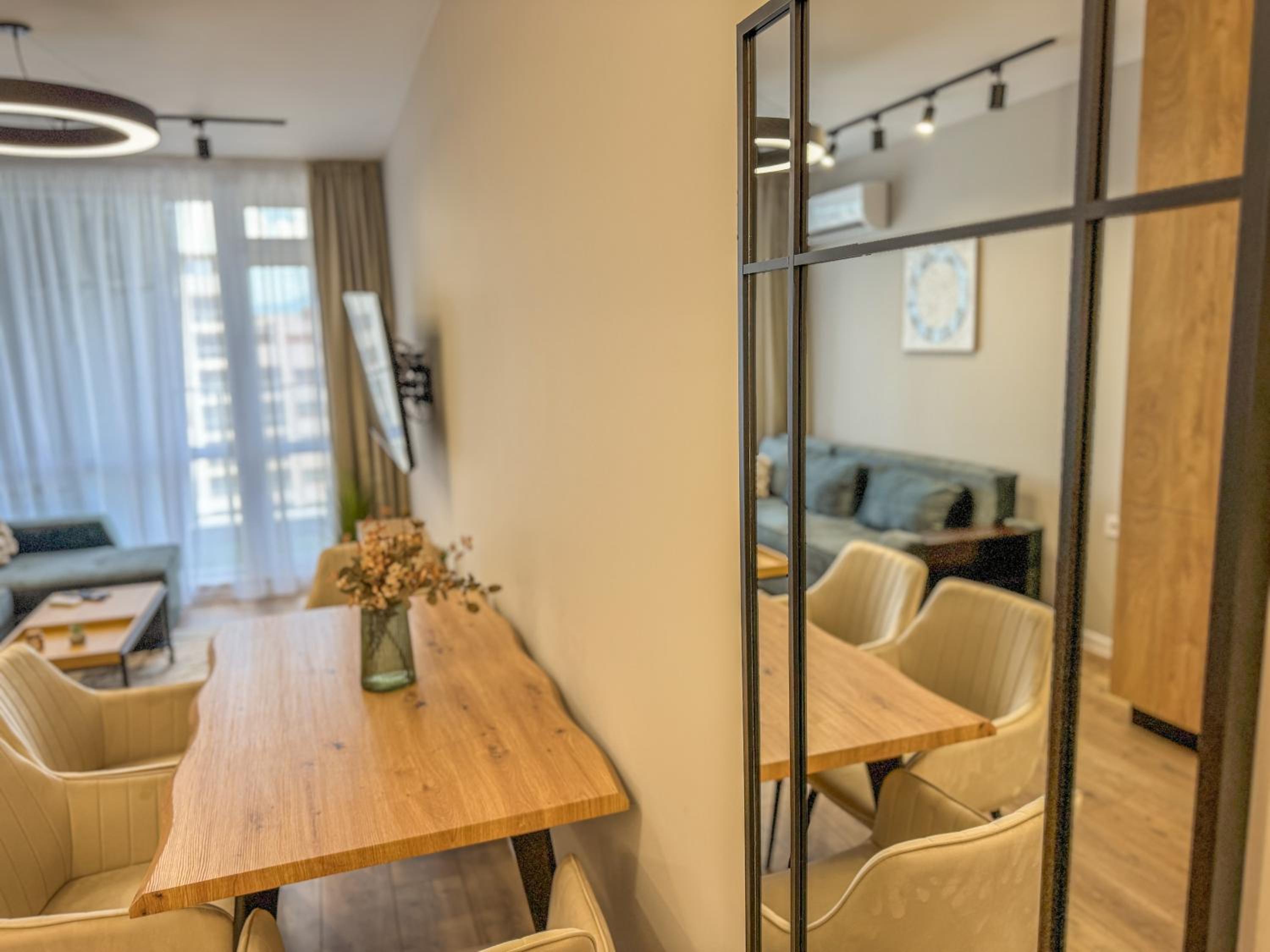 1BR Apartment with a Free Designated Parking Space