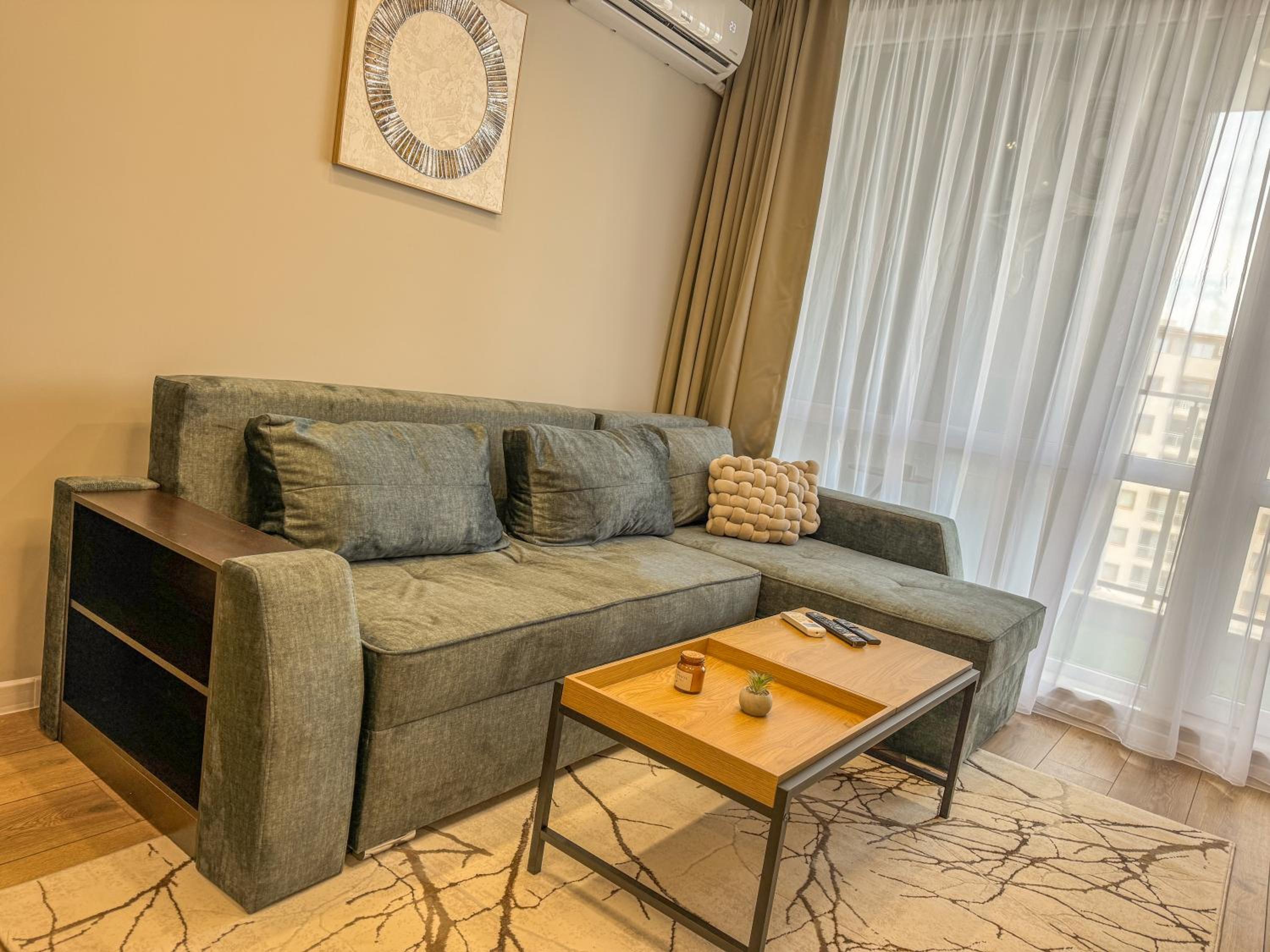 1BR Apartment with a Free Designated Parking Space
