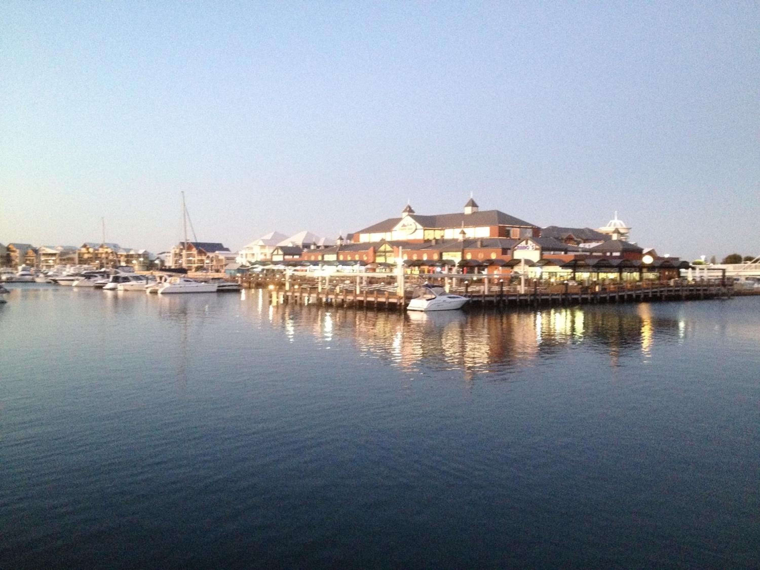 Mandurah Ocean Marina Chalets