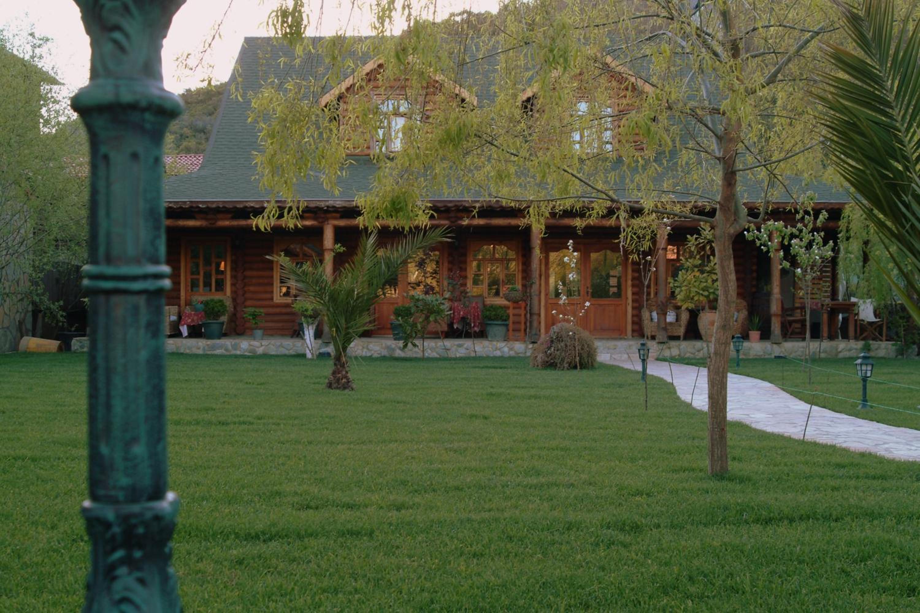 Tranquilla River Lodge