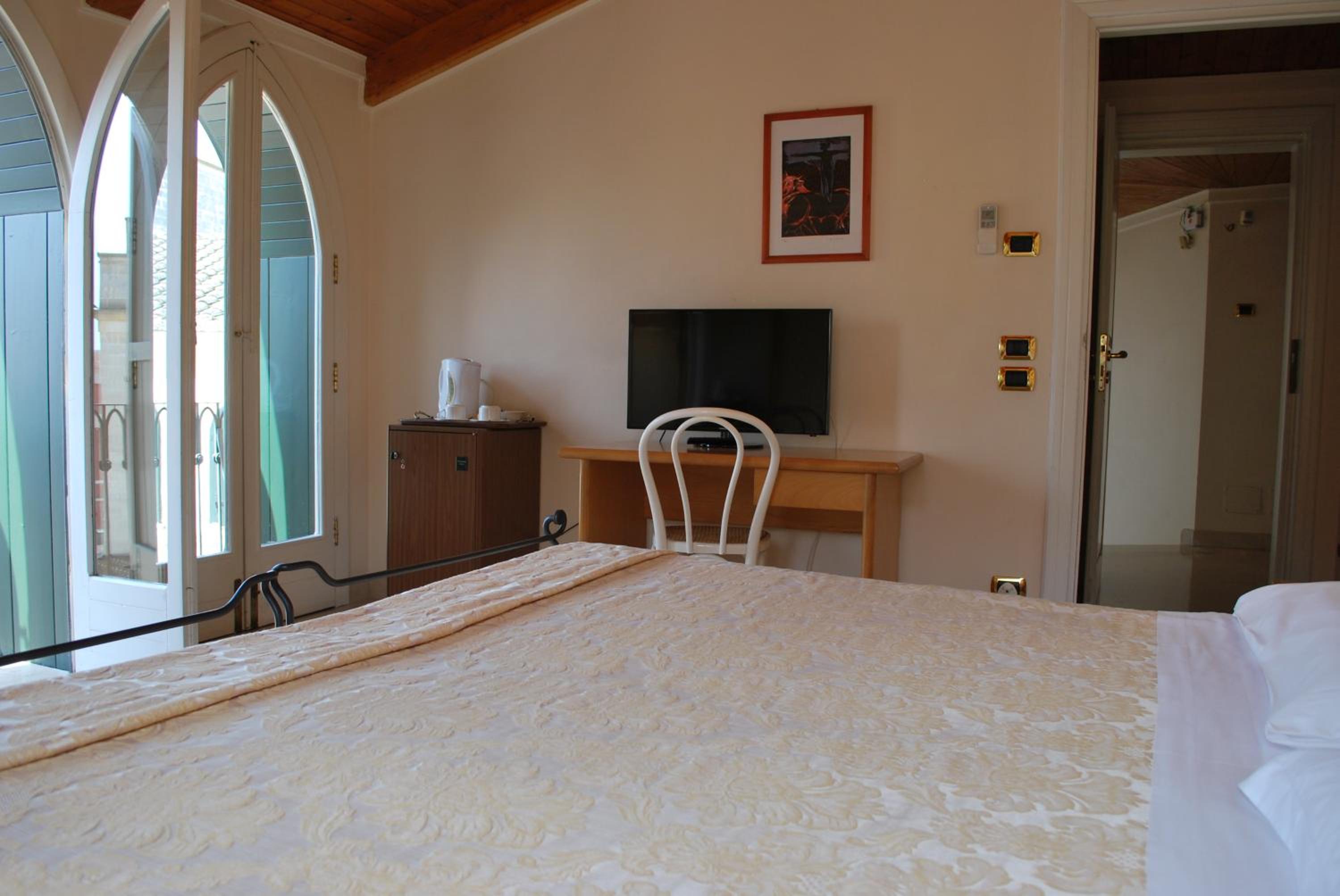 Palazzo Sottile Meninni - CLASSIC ROOMS EXPERIENCE