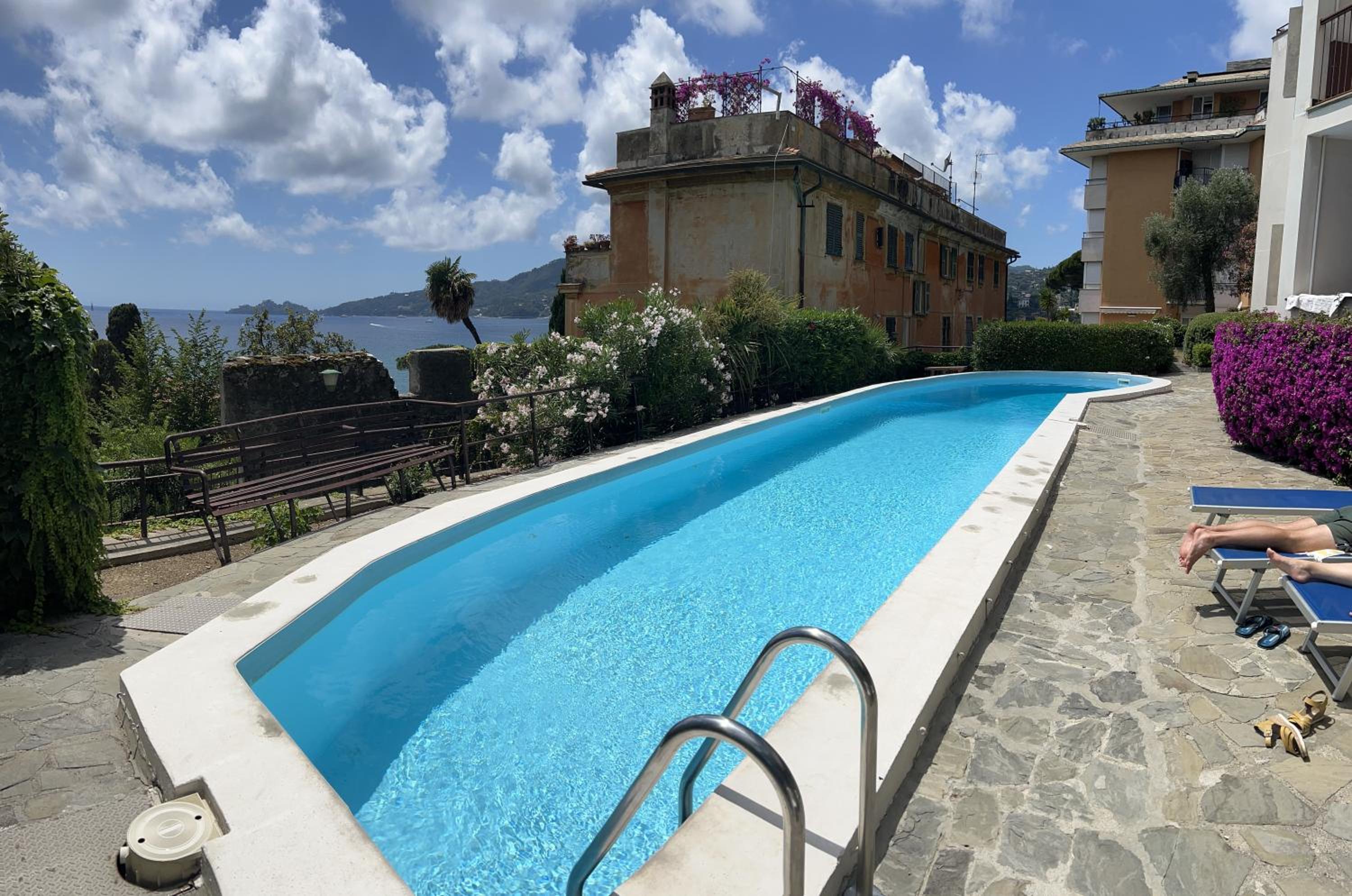 WELCOME RIVIERA Nautilus 11- vista mare-posto macchina individuale-ONLY ONE CAR-piscina condominiale estiva-attrezzatissimo