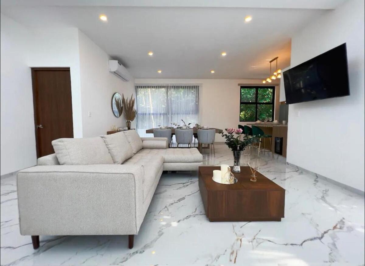 Beatiful House 3BR private pool Gated community