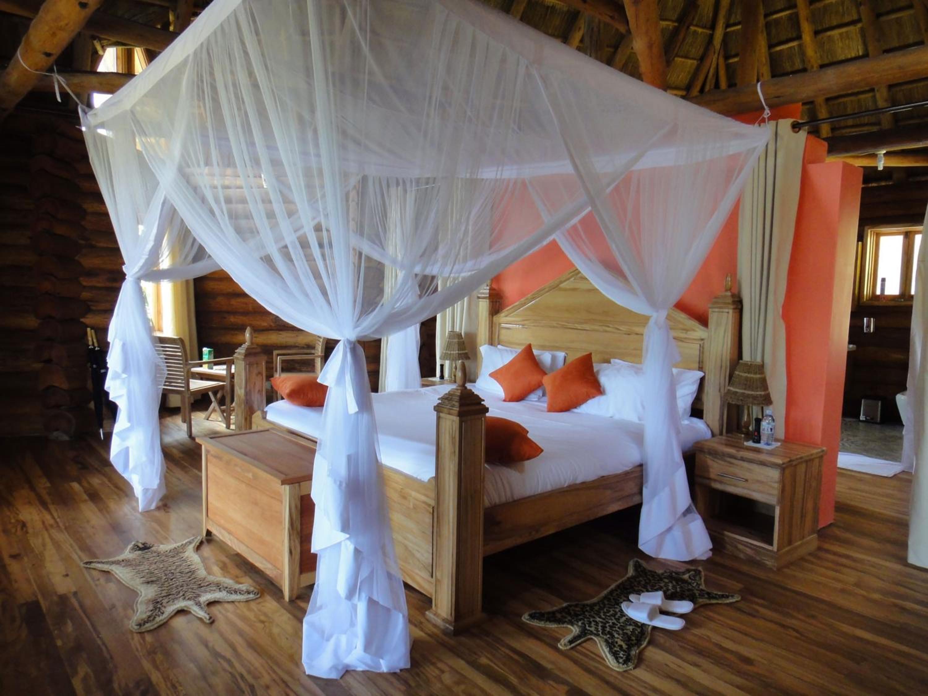 Trackers Safari Lodge Bwindi