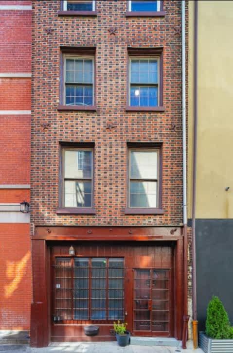 Cozy Modern Studio Perfect for Short or Long Stays