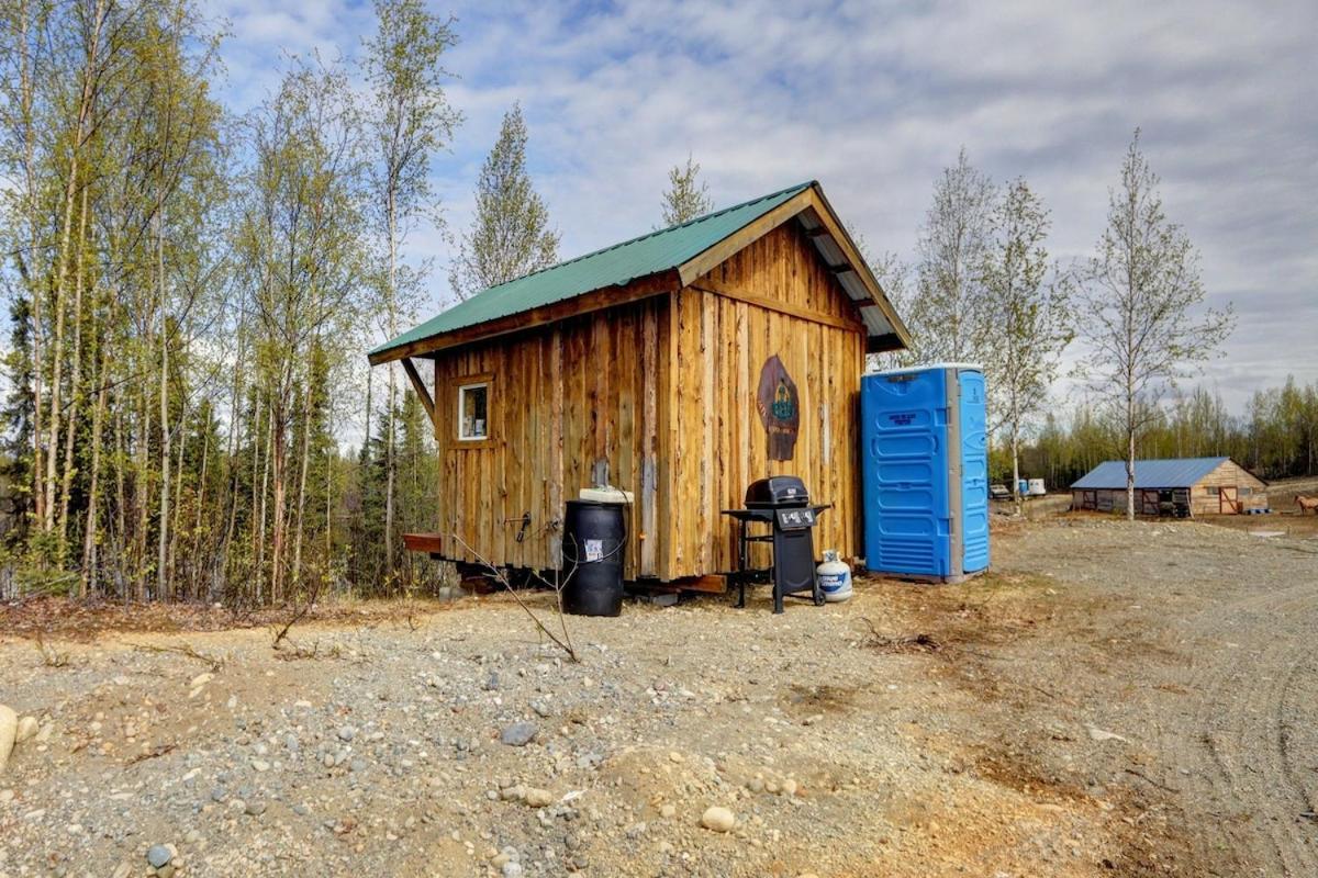 Bass Farm Twin Lakes Couples Dry Cabin