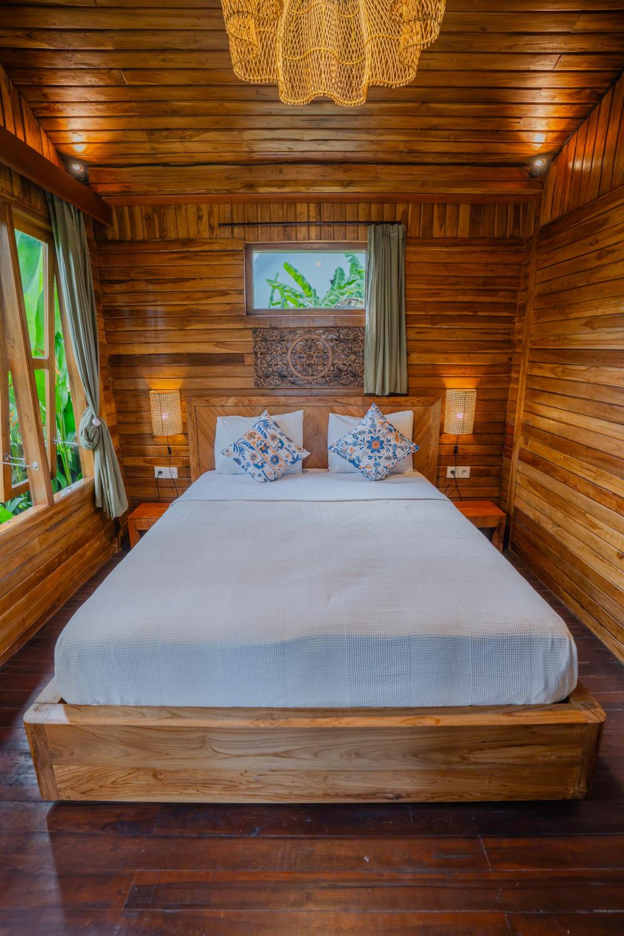 Prana Eco Wooden Villa Ubud