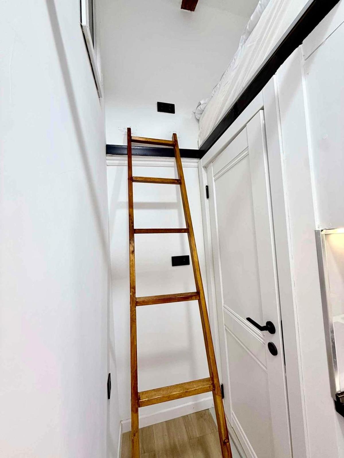 Ezo Tiny Loft - Georgias smallest apartment