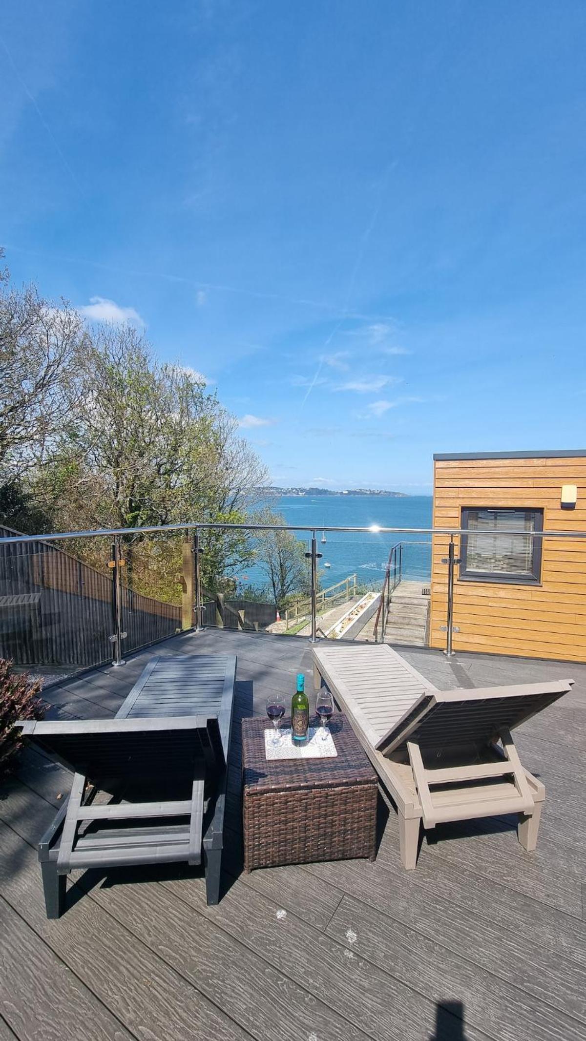 TWIN COVES at Curlew 1, The Cove, Brixham