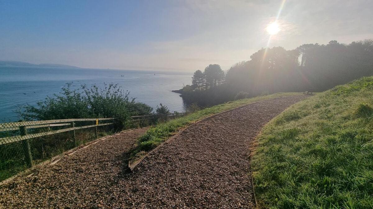 TWIN COVES at Curlew 1, The Cove, Brixham