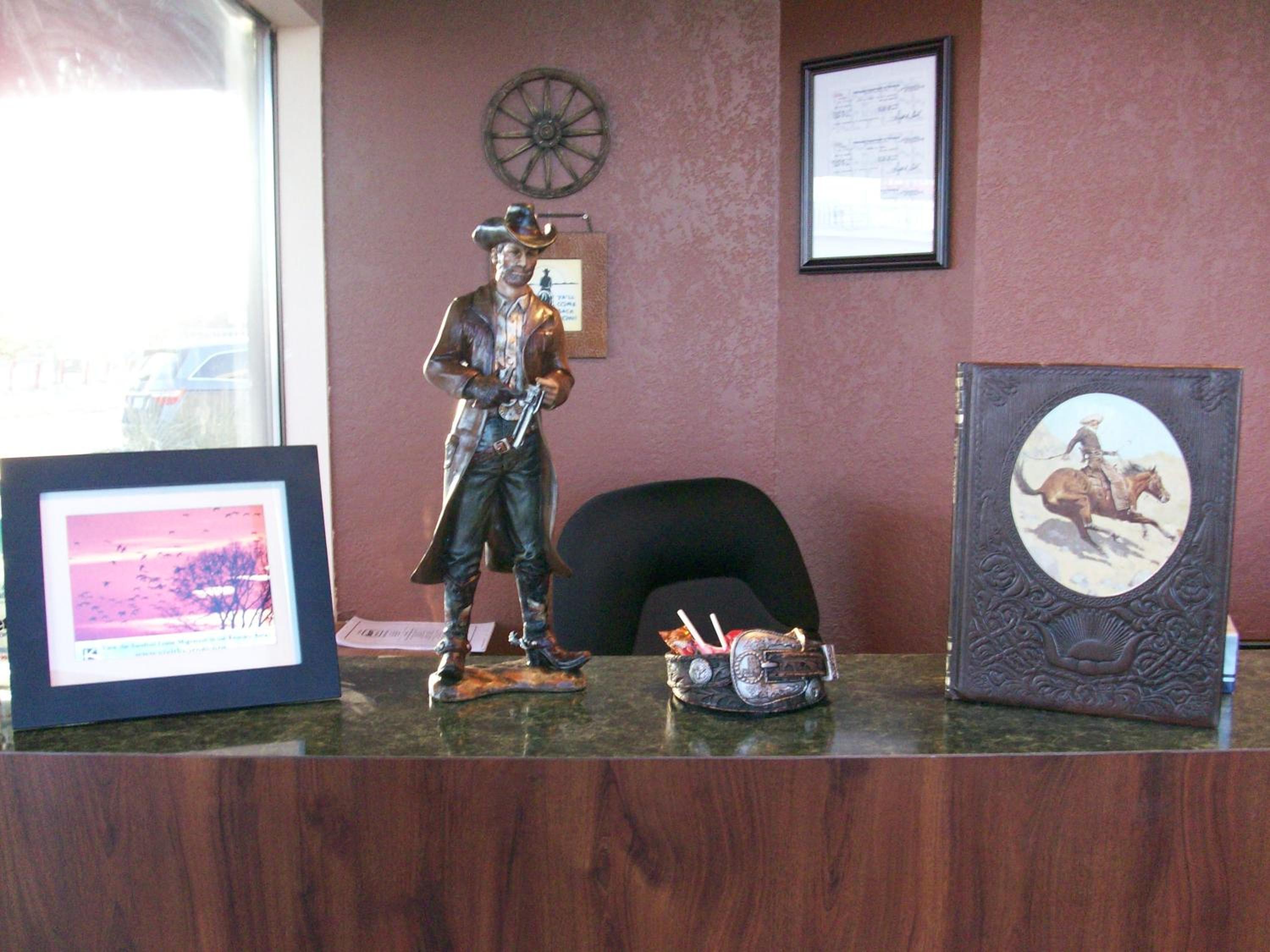 Kearney Vacations - Western Inn South - Property Image 4