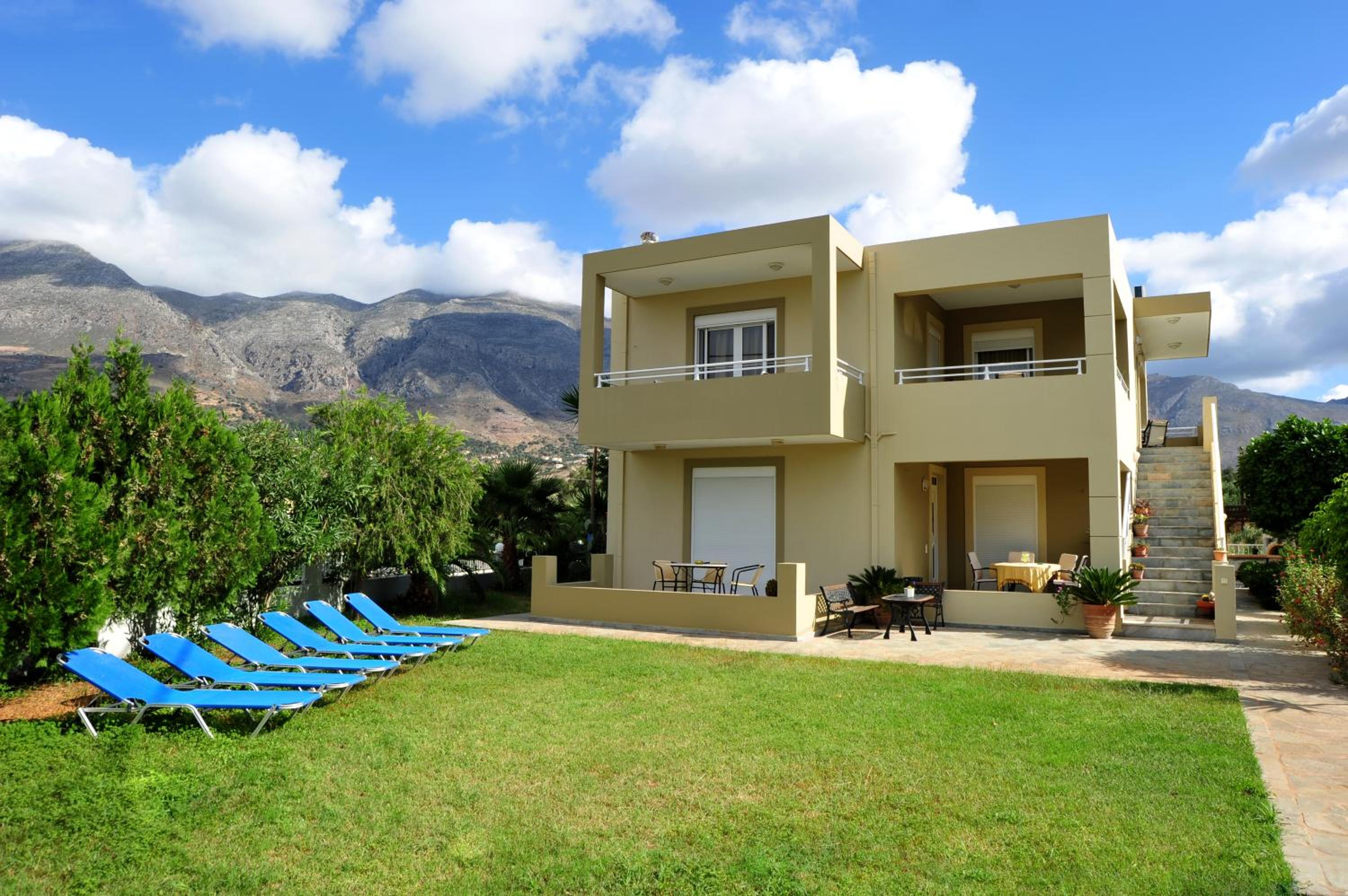 Hotel To Livadi - Image 1