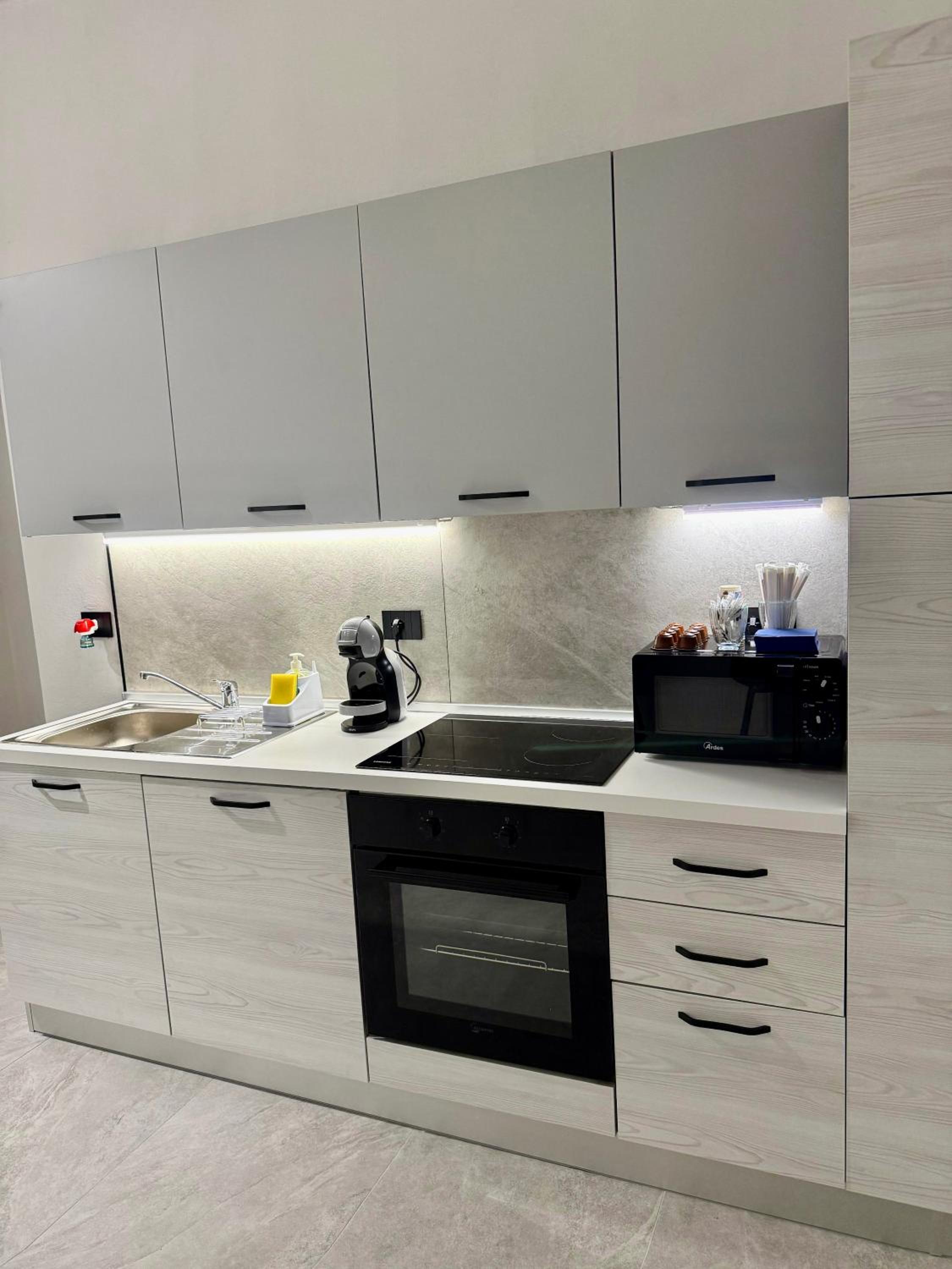 Umberto 28 Guest House