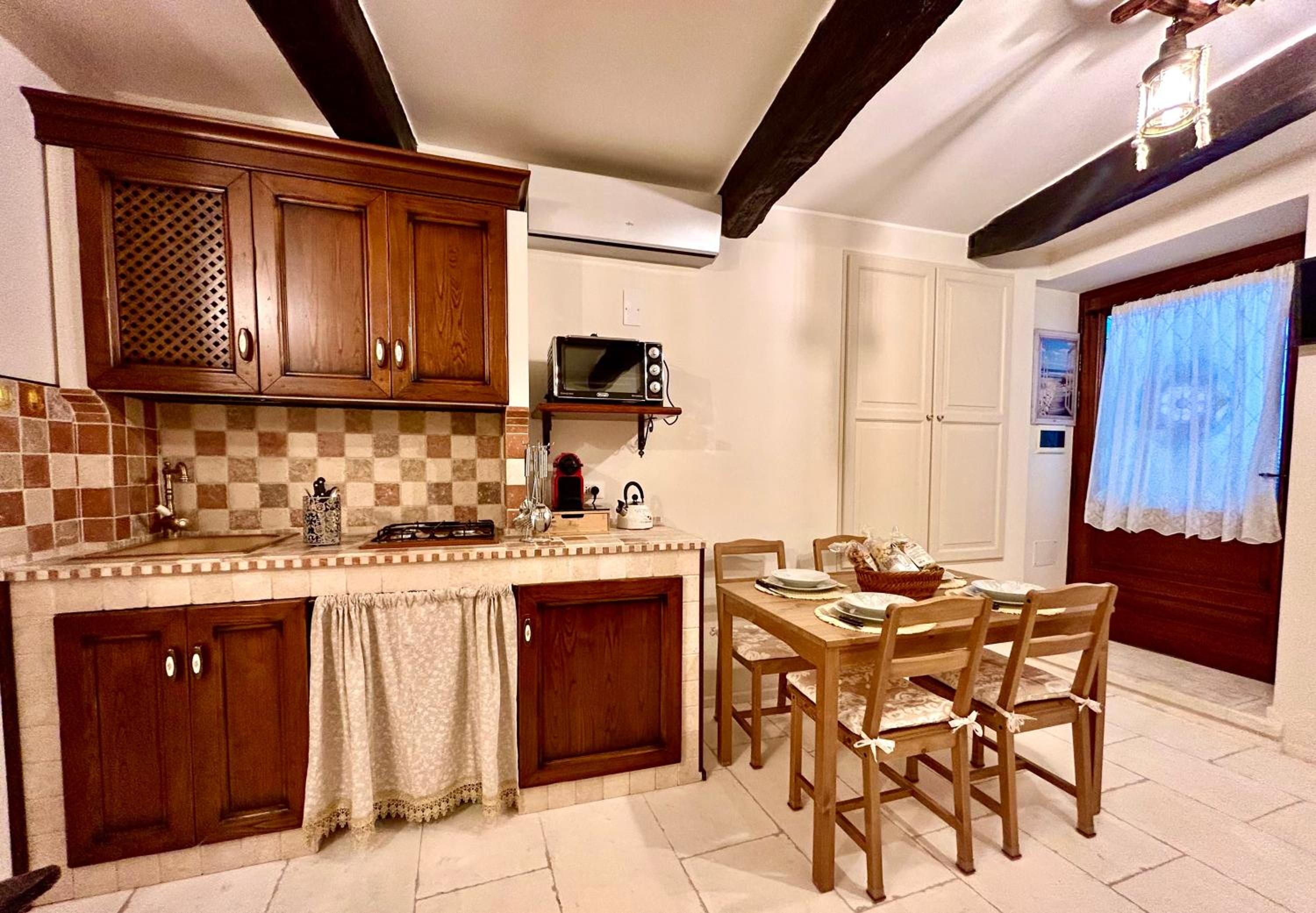 Elegance home