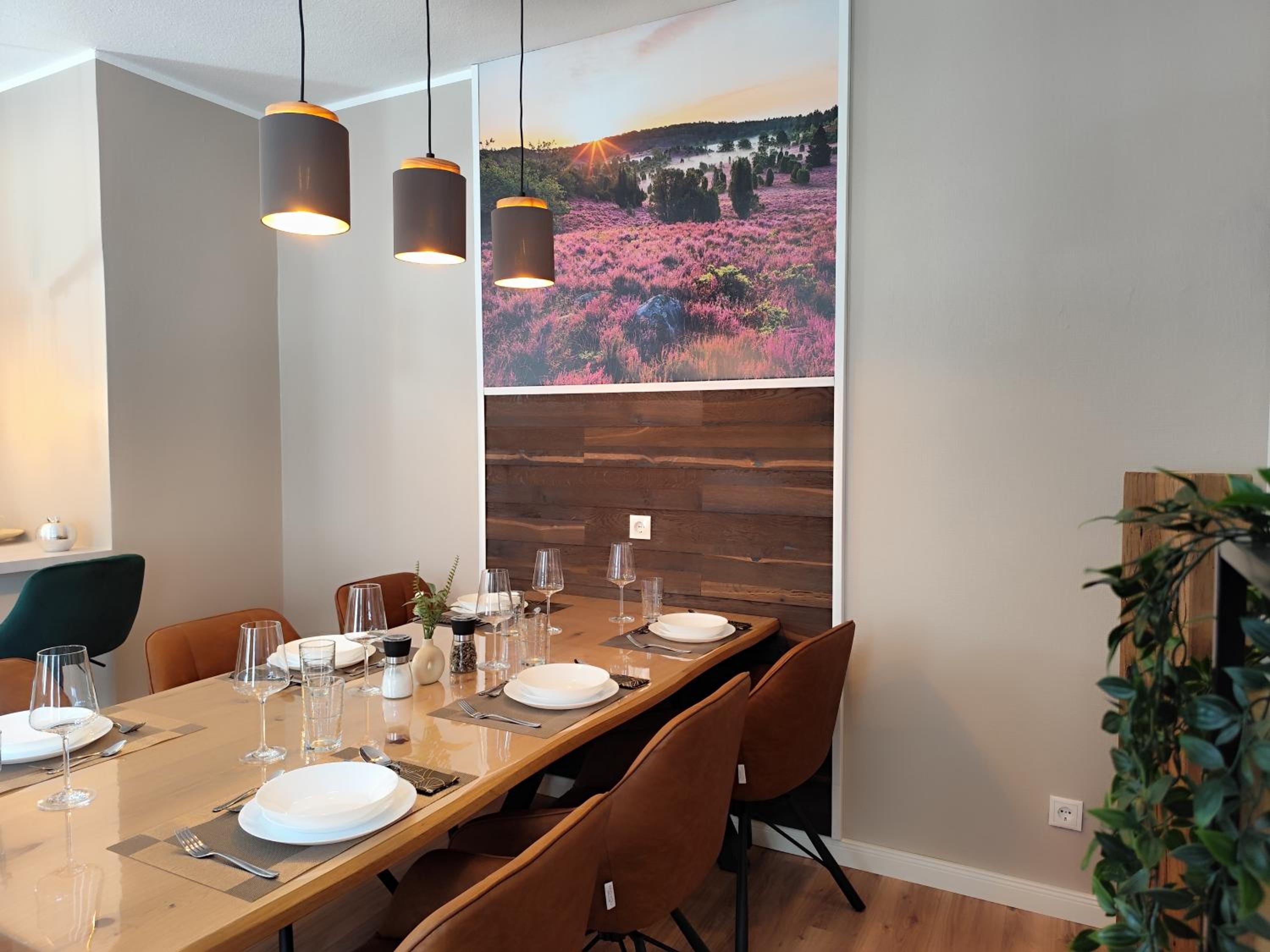 ApartZ - Celle Altstadt - bis 9 Personen Ideal für Familien und Gruppen, 3 SZ, 2 Bäder, Infrarotsauna, inklusive Parkplatz, Dachterrasse