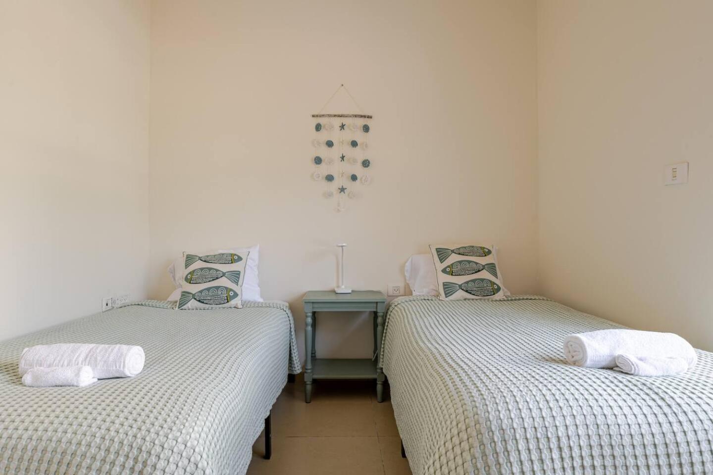 GW002 MAMAD Gugel Waves Amazing Seaview & Garden Family Apartments