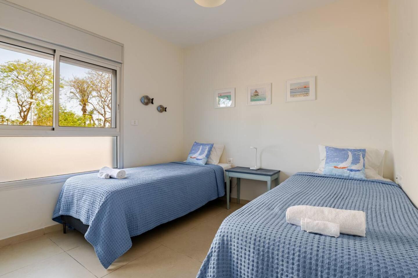 GW002 MAMAD Gugel Waves Amazing Seaview & Garden Family Apartments