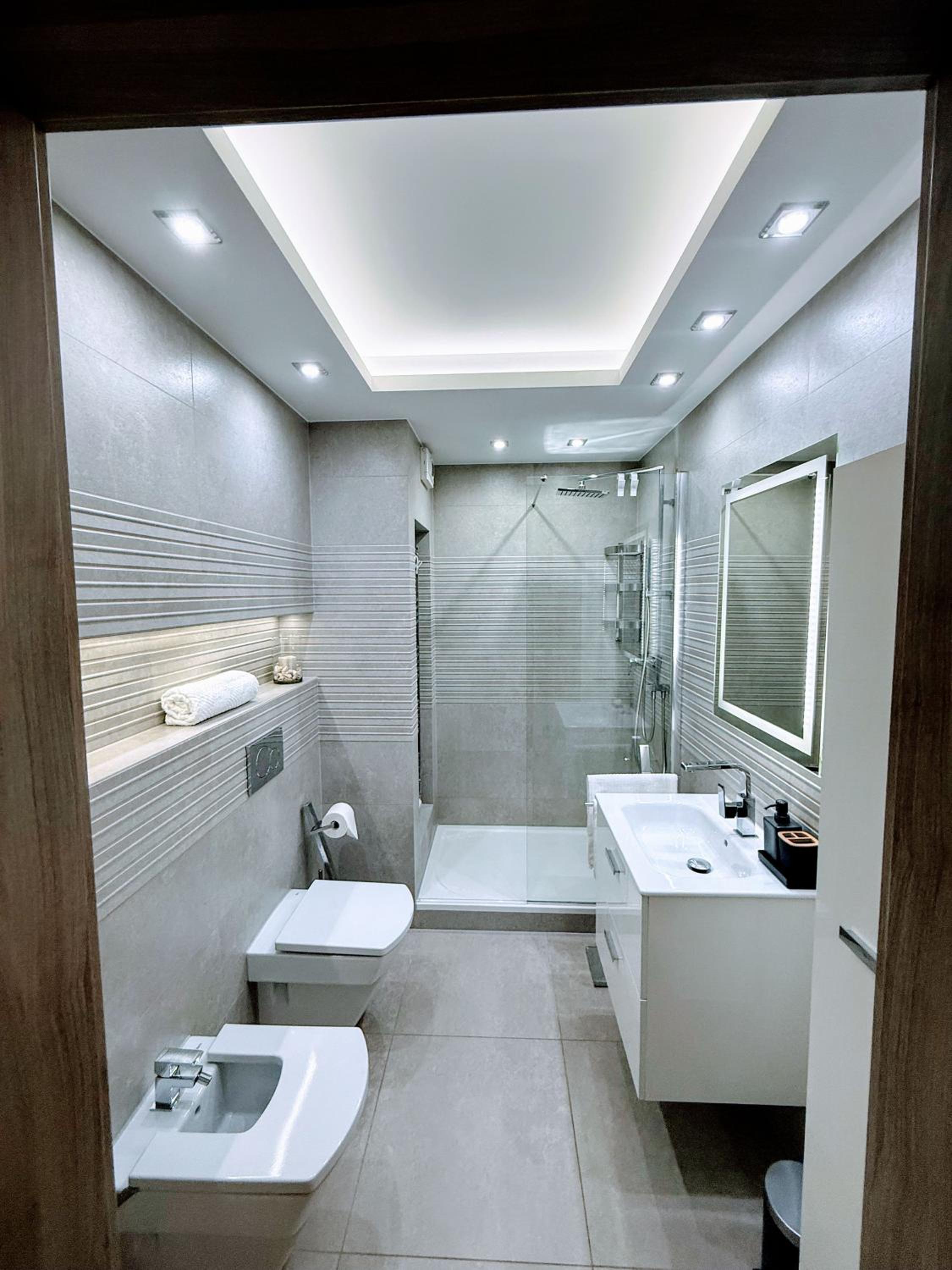 NiceToSeeYou Warsaw Apartament Centrum-Metro-Deluxe-self check-in