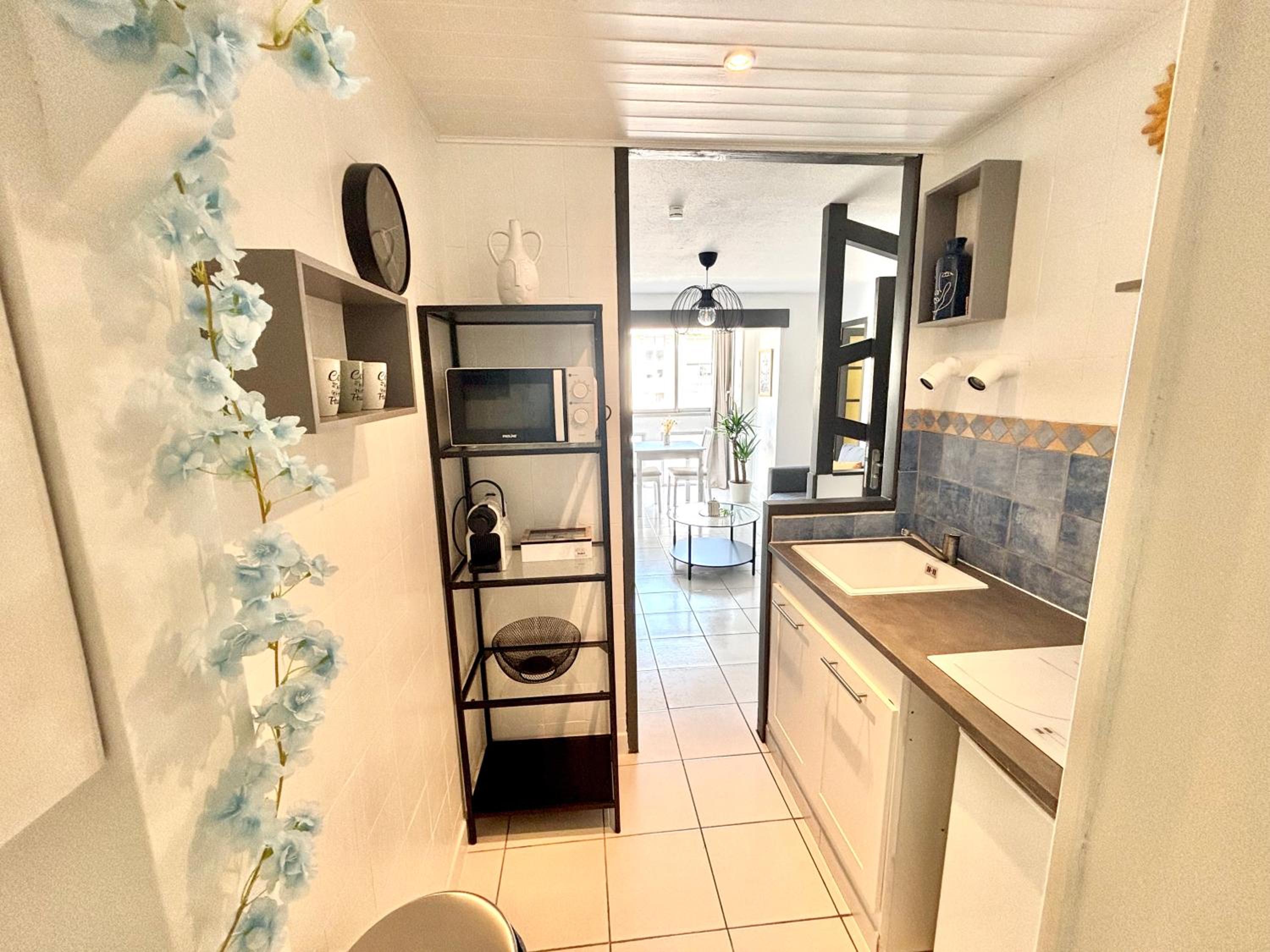 L'Azur, T2 - Parking gratuit - Central - confort Cosy
