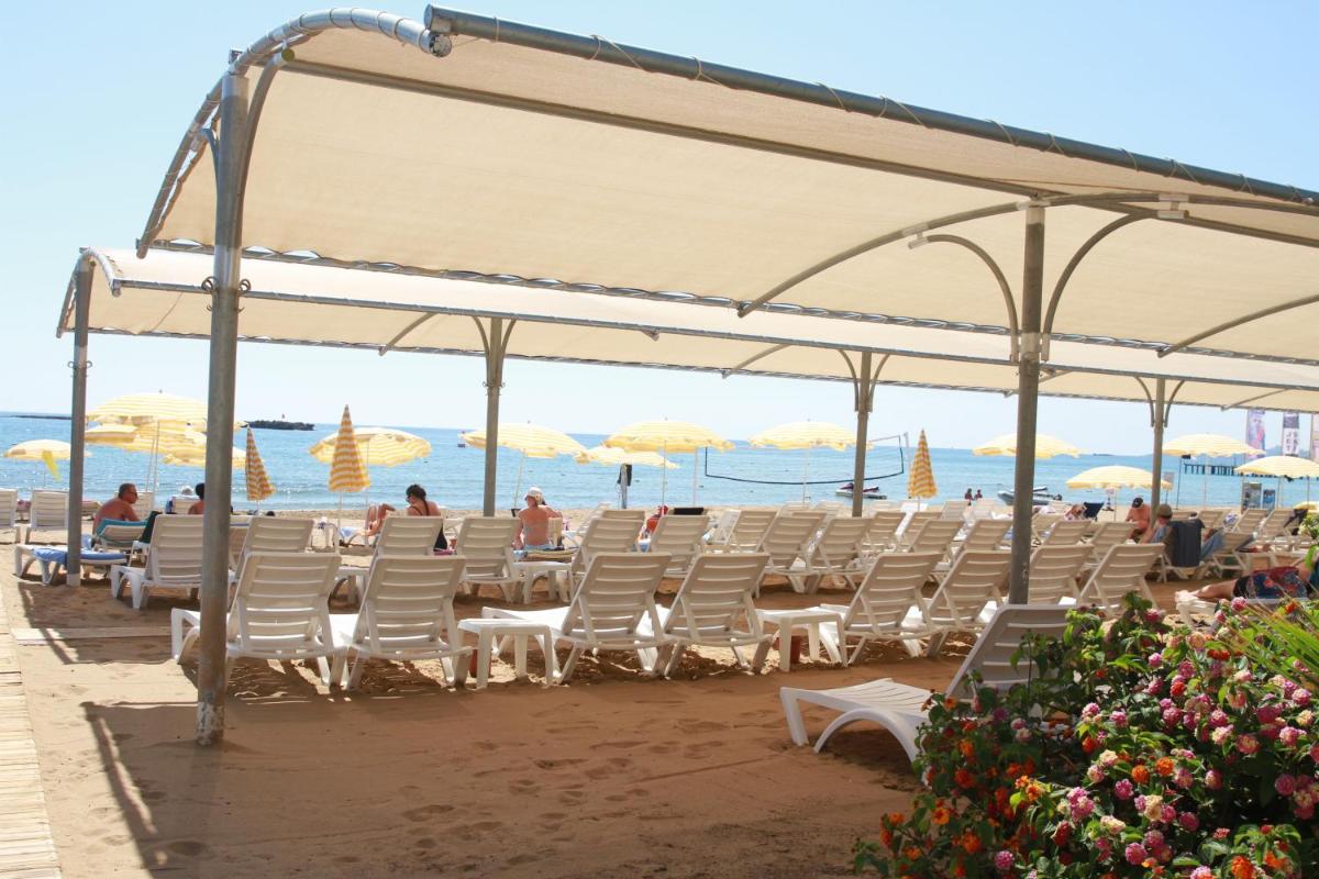 outdoor BBQ area