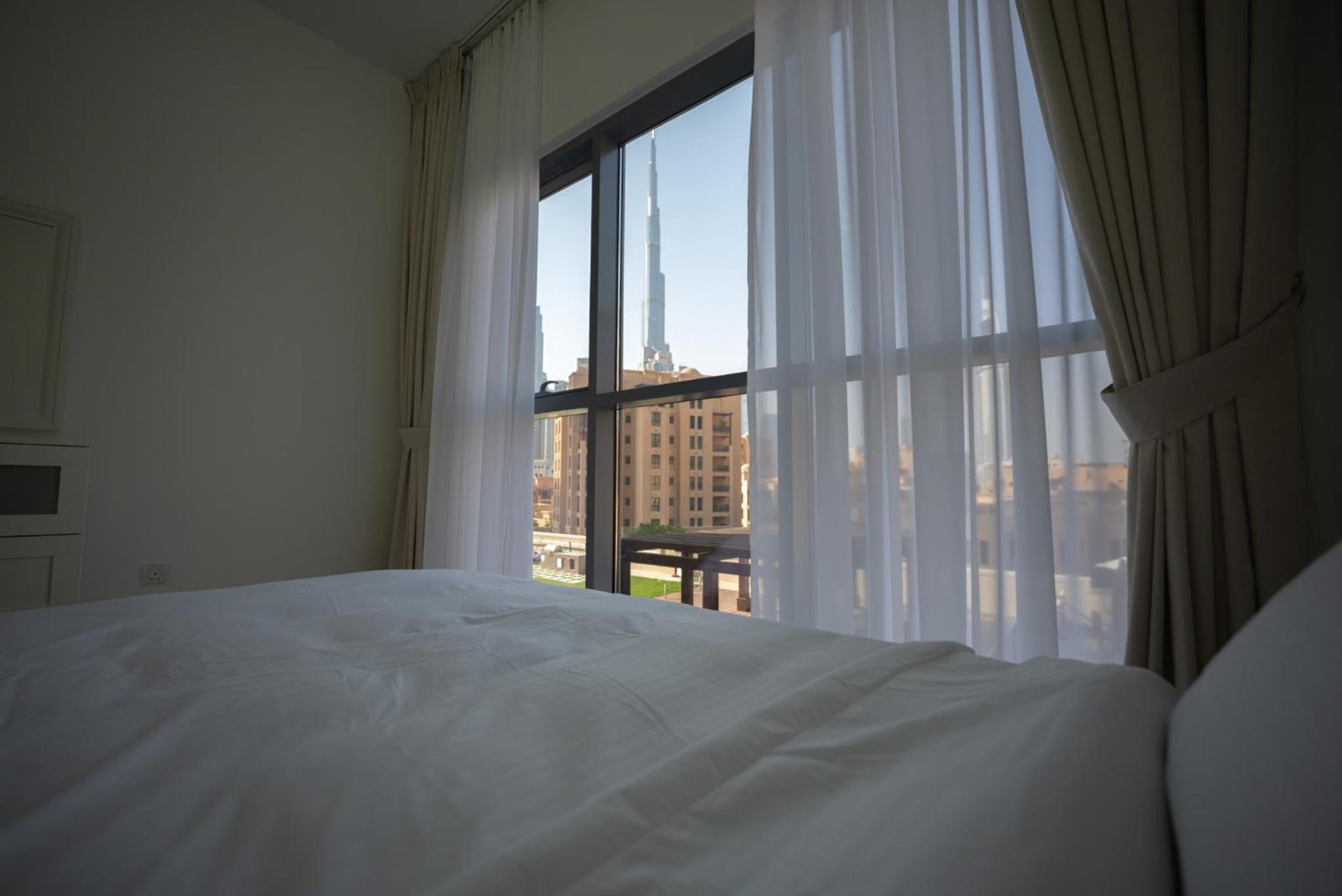 Luxury 2bdr apartment with Burj views & resort amenities