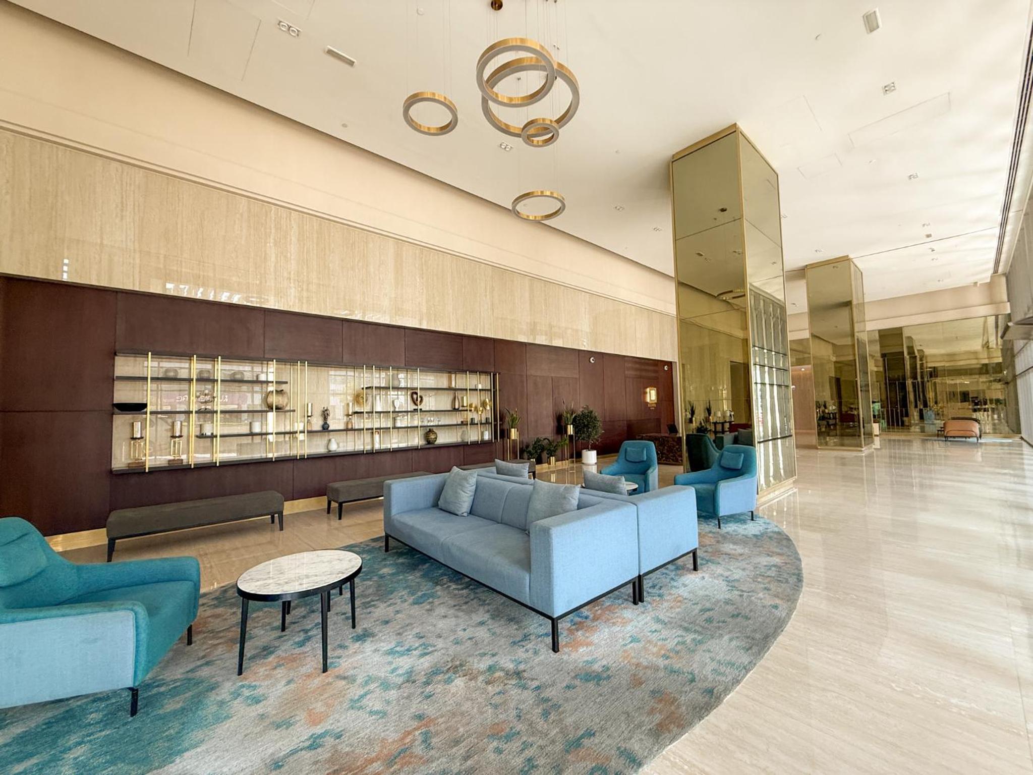 Luxury 2bdr apartment with Burj views & resort amenities