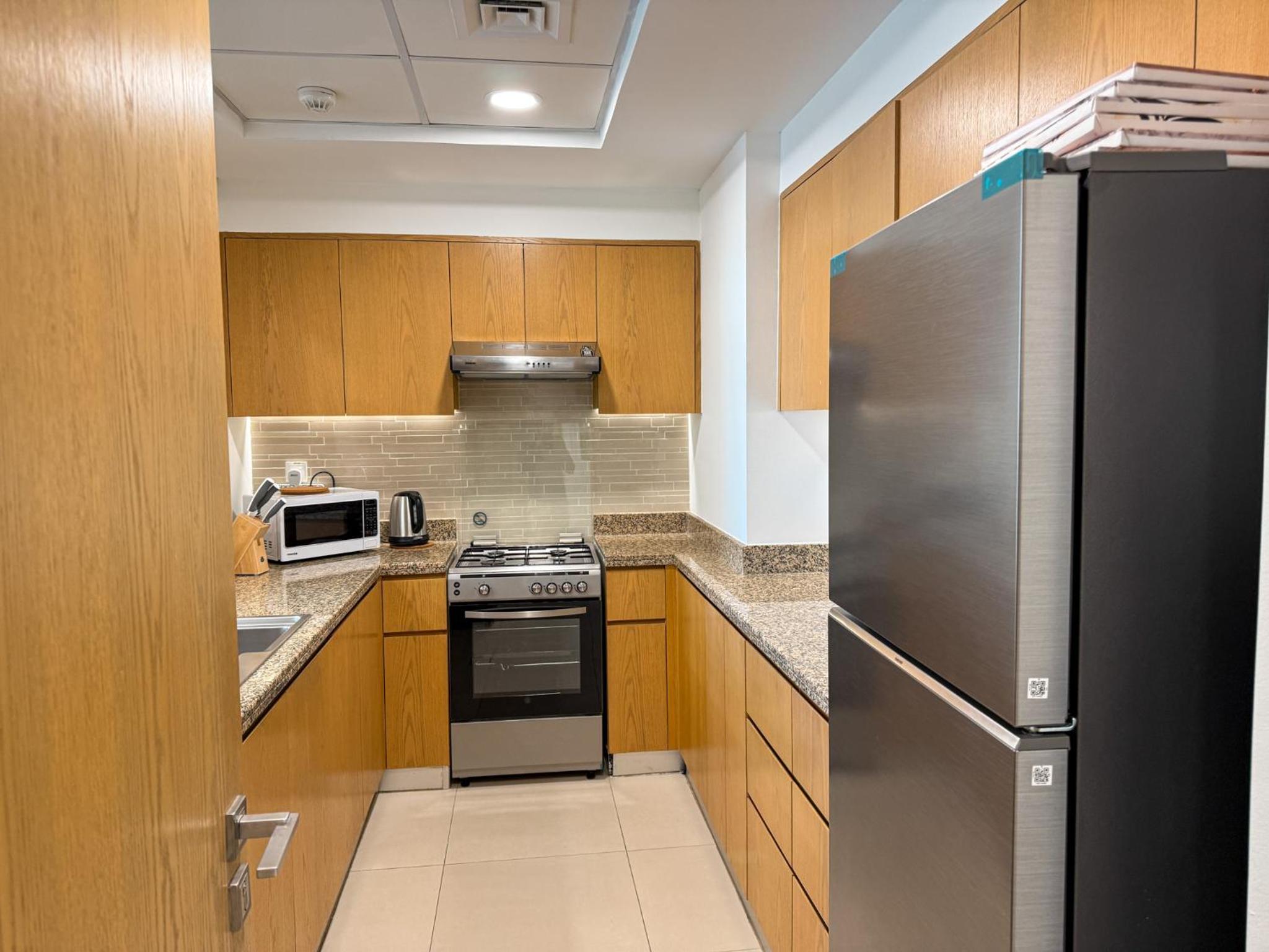 Luxury 2bdr apartment with Burj views & resort amenities
