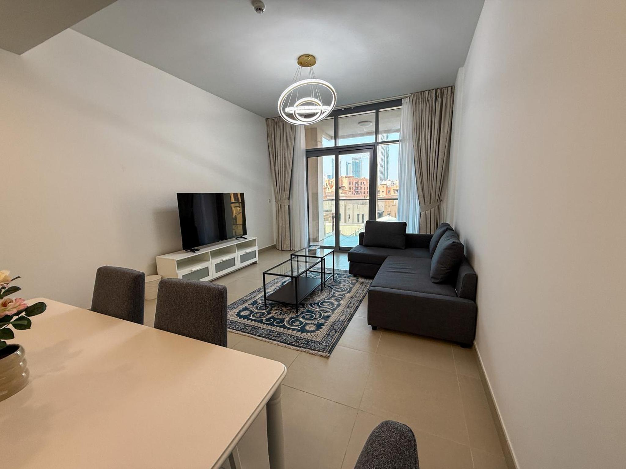 Luxury 2bdr apartment with Burj views & resort amenities
