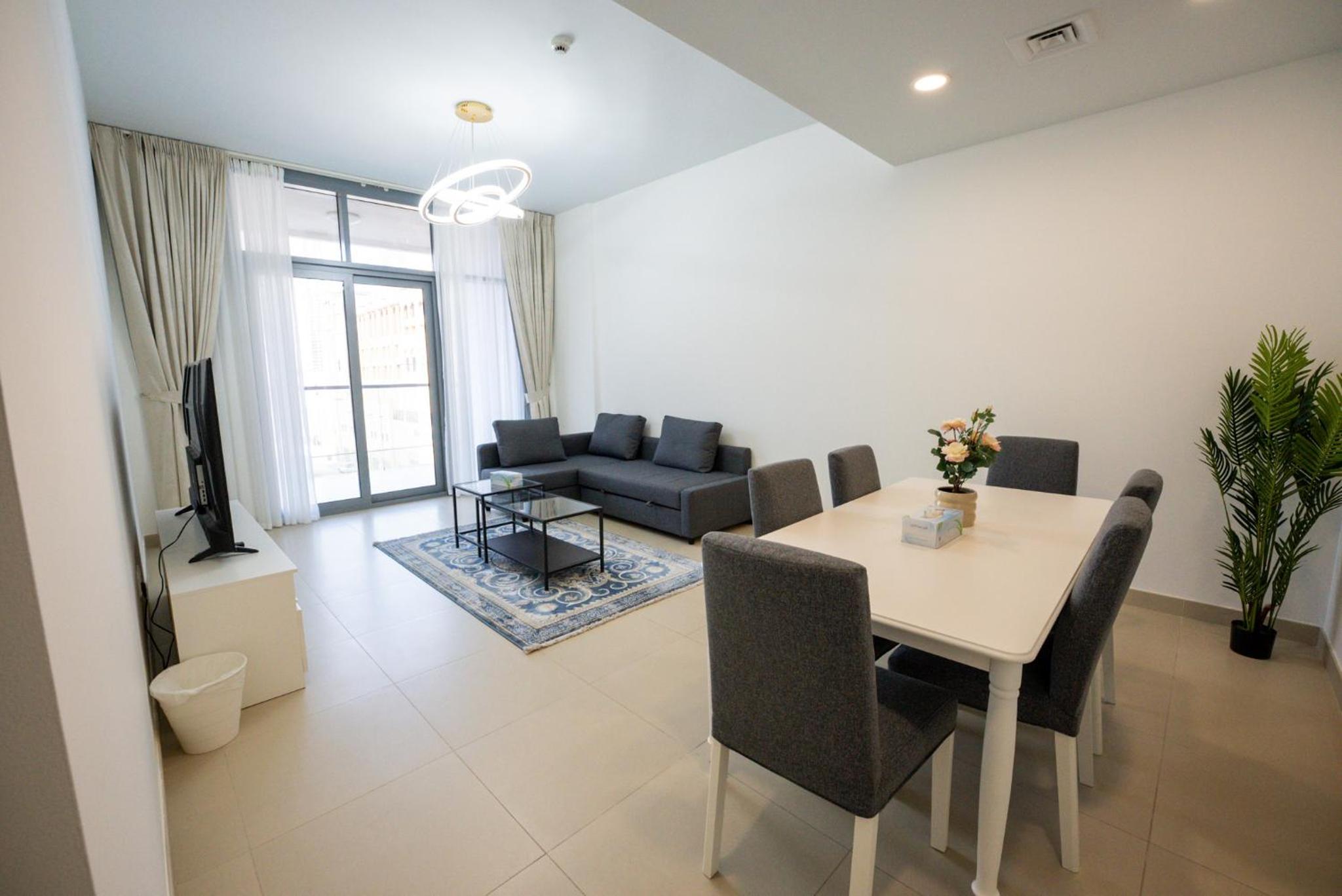 Luxury 2bdr apartment with Burj views & resort amenities