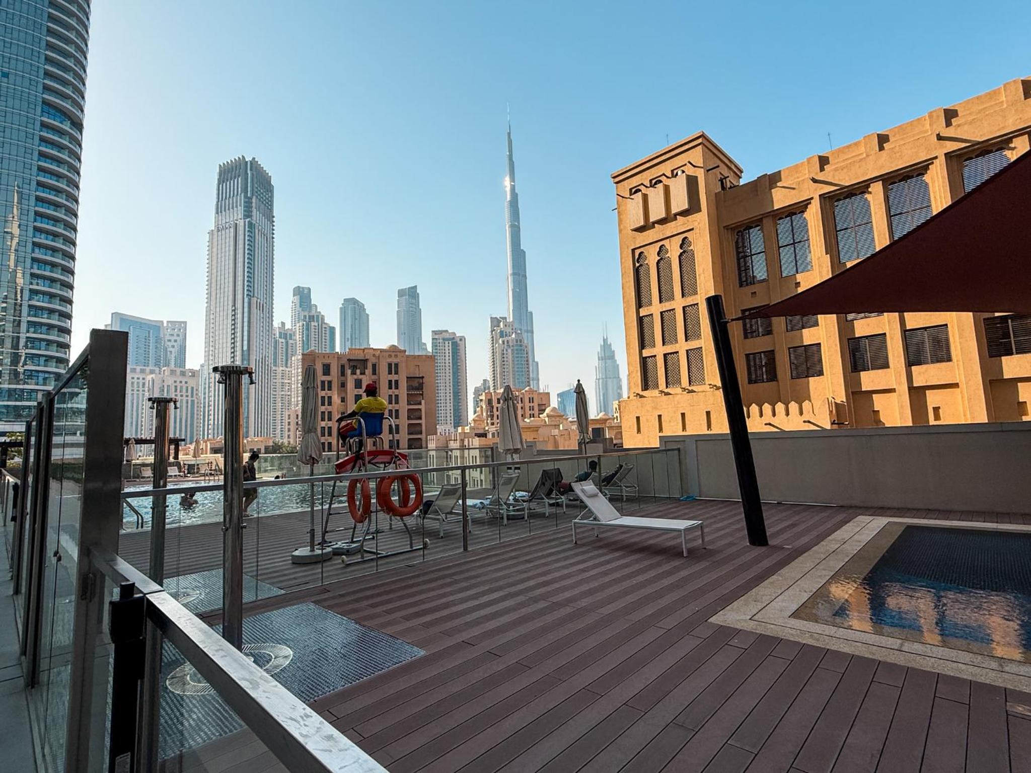 Luxury 2bdr apartment with Burj views & resort amenities