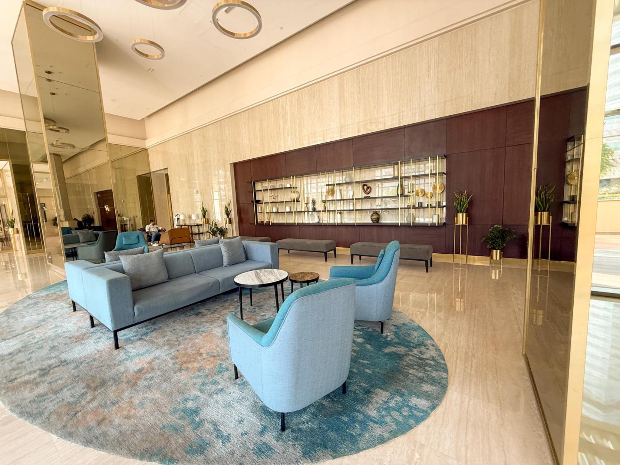 Luxury 2bdr apartment with Burj views & resort amenities