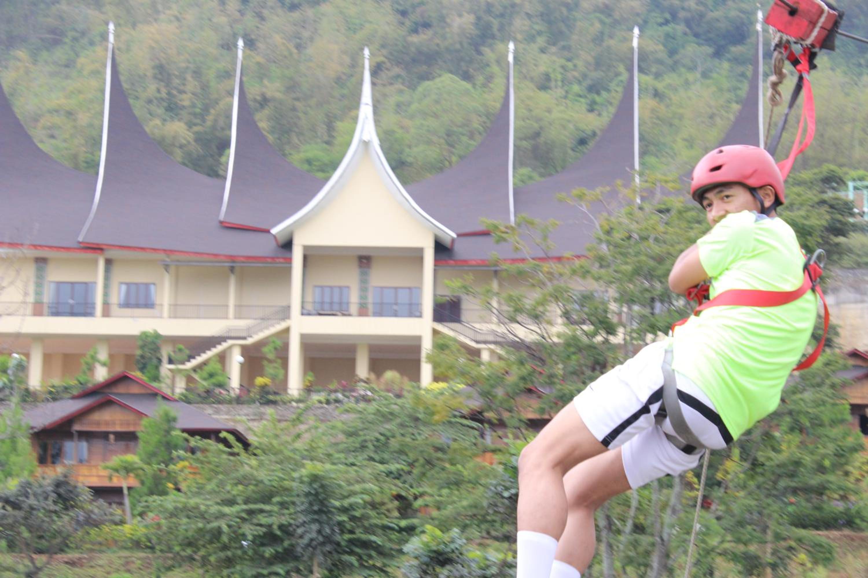 Jambuluwuk Convention Hall & Resort Batu
