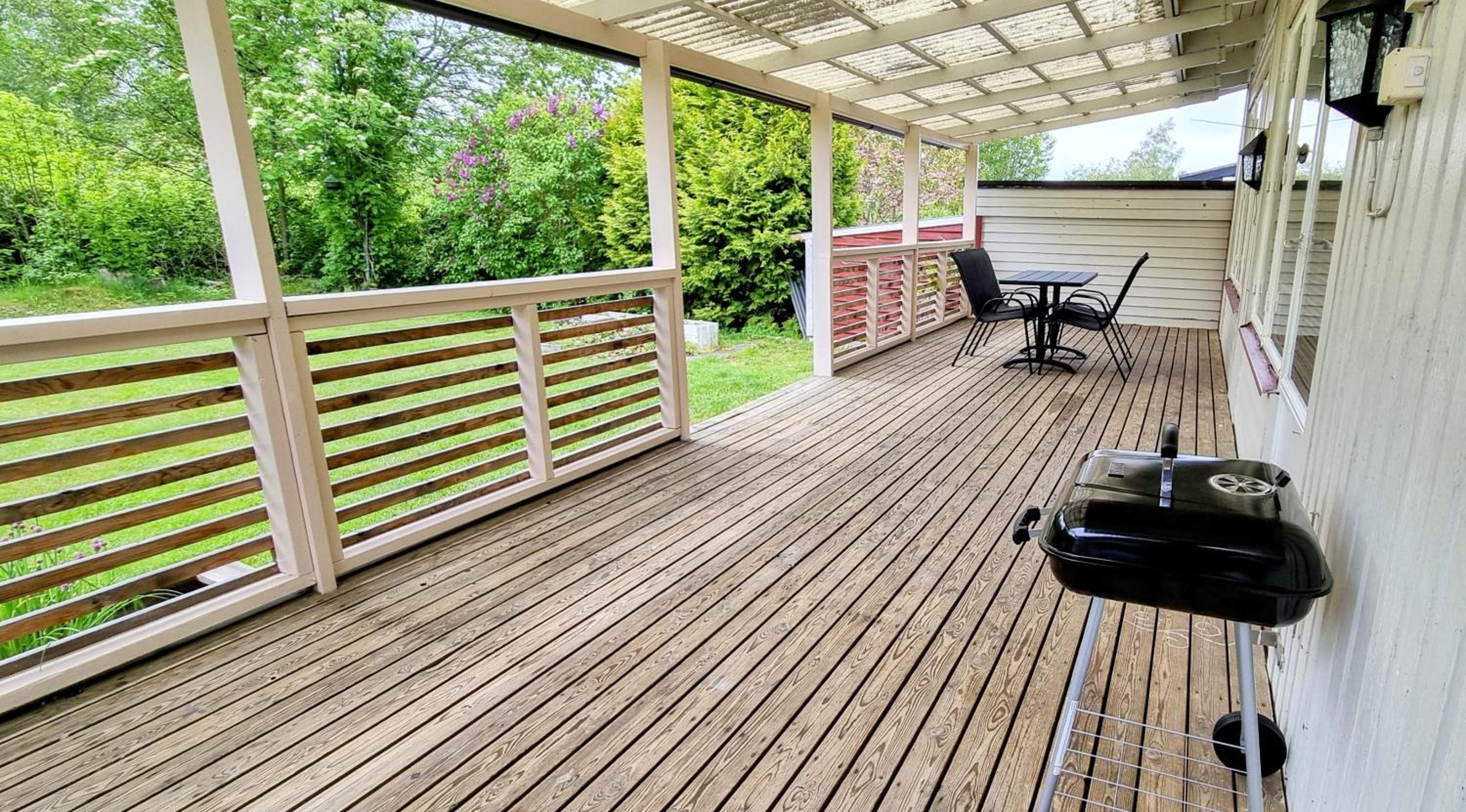 200m to Sweden's Largest Lake - 3BR House & BBQ