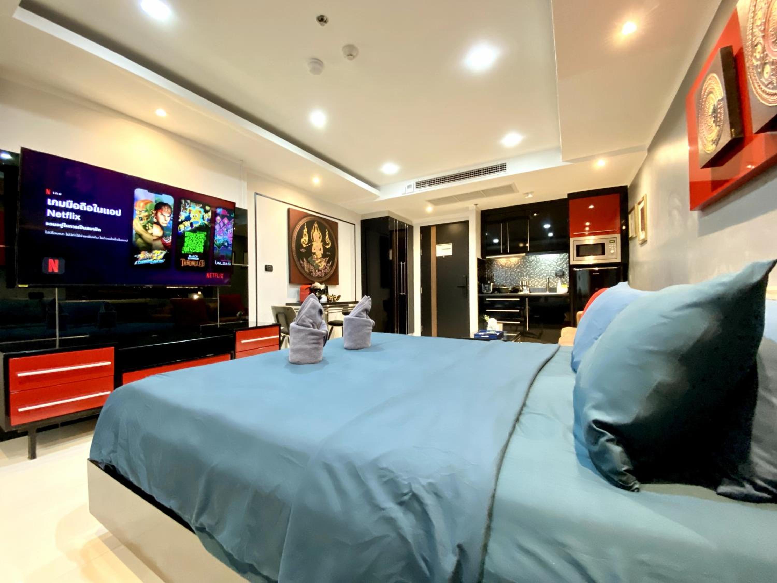 Patong - Studio Condo - Absolute Bangla Unit