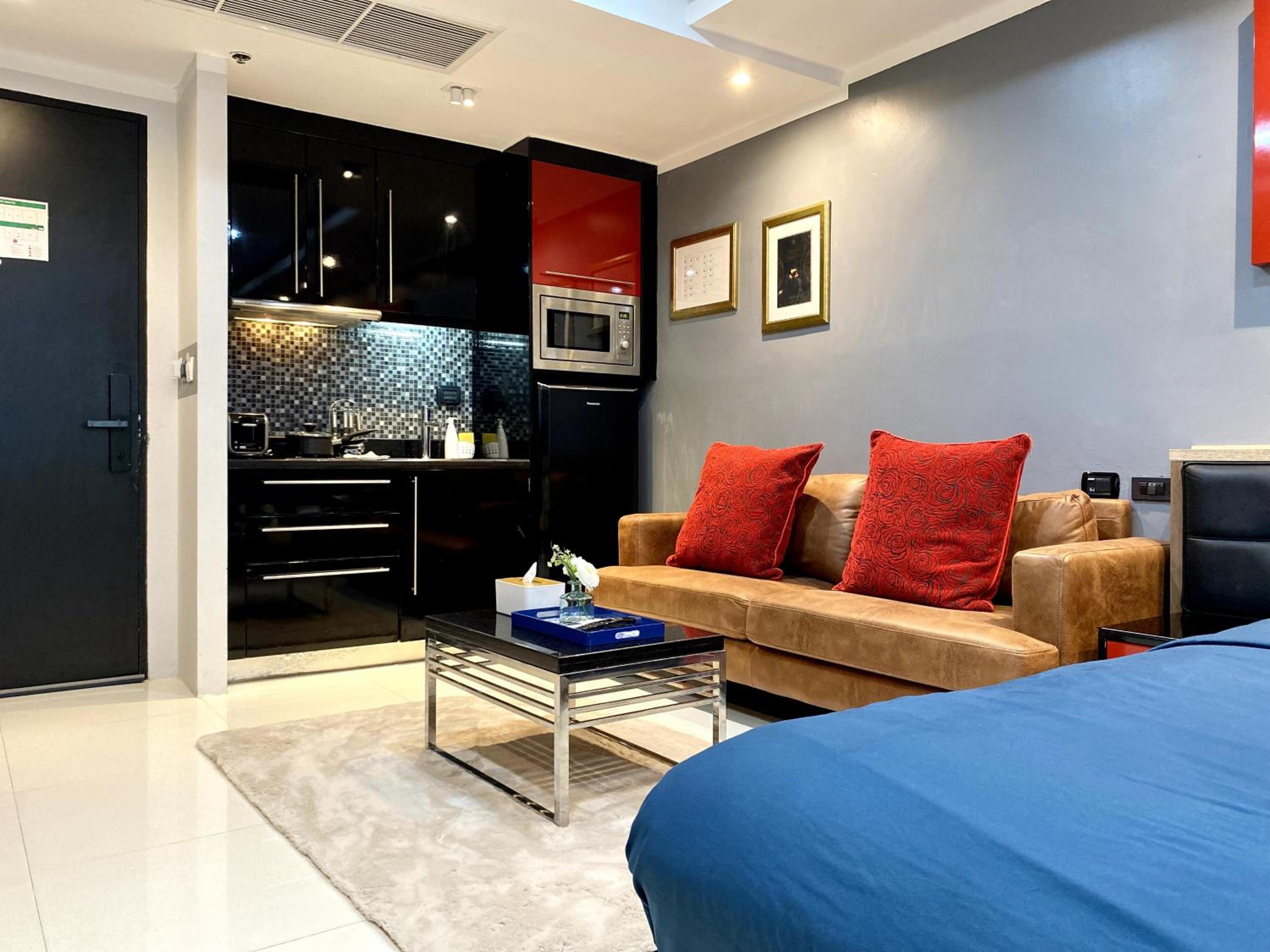 Patong - Studio Condo - Absolute Bangla Unit