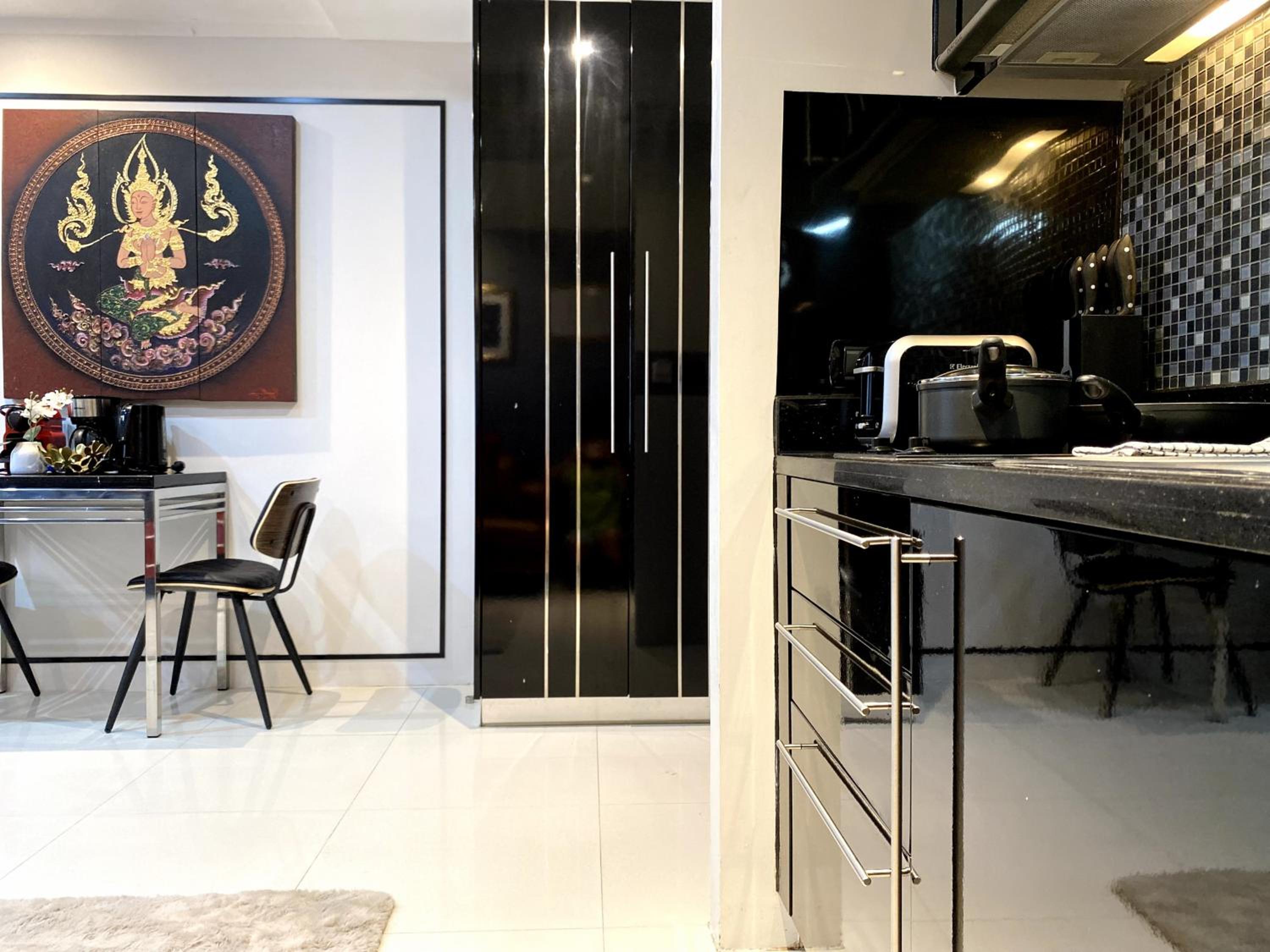 Patong - Studio Condo - Absolute Bangla Unit